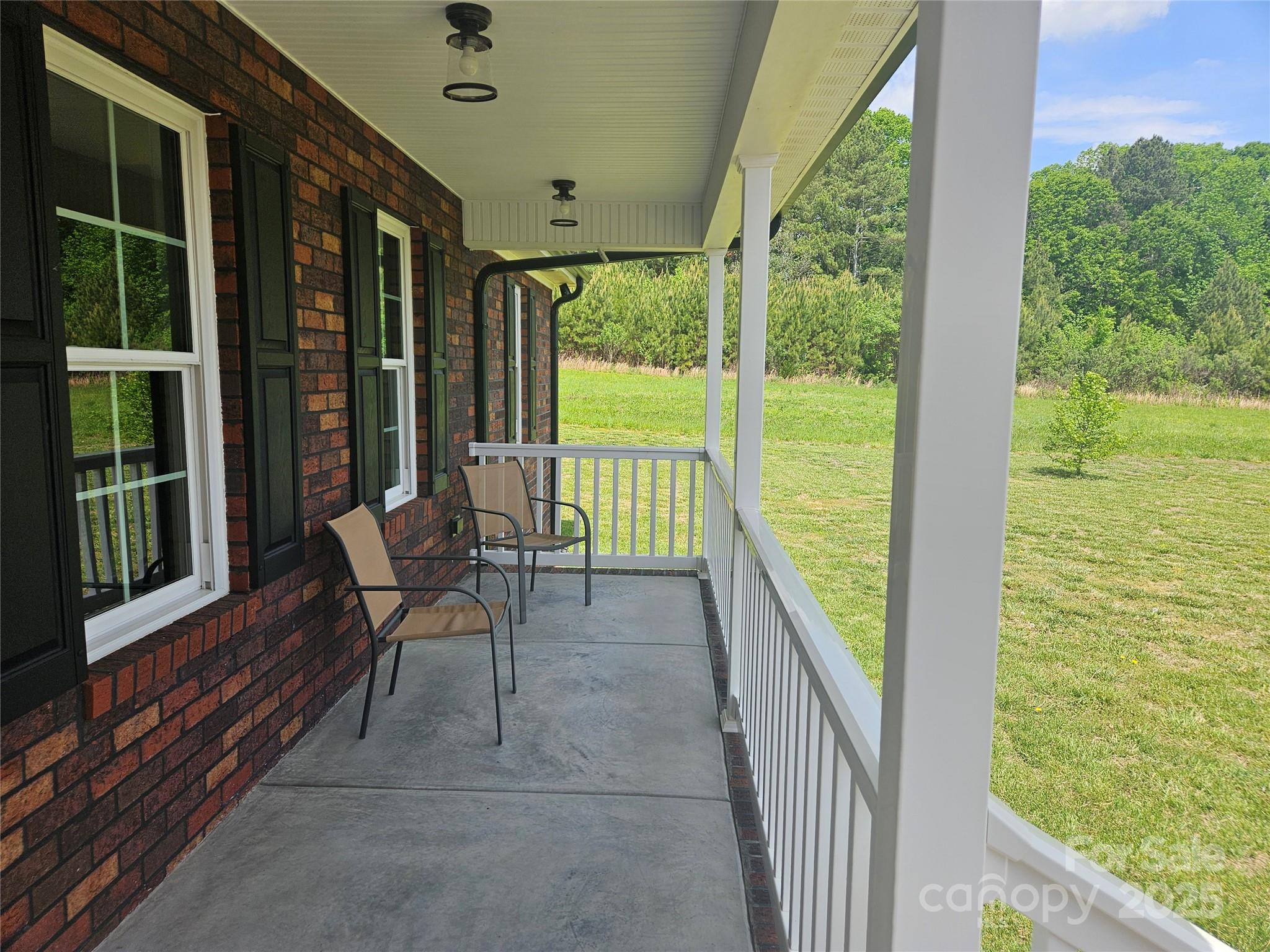 485 Hilltop Road Property Photo 6