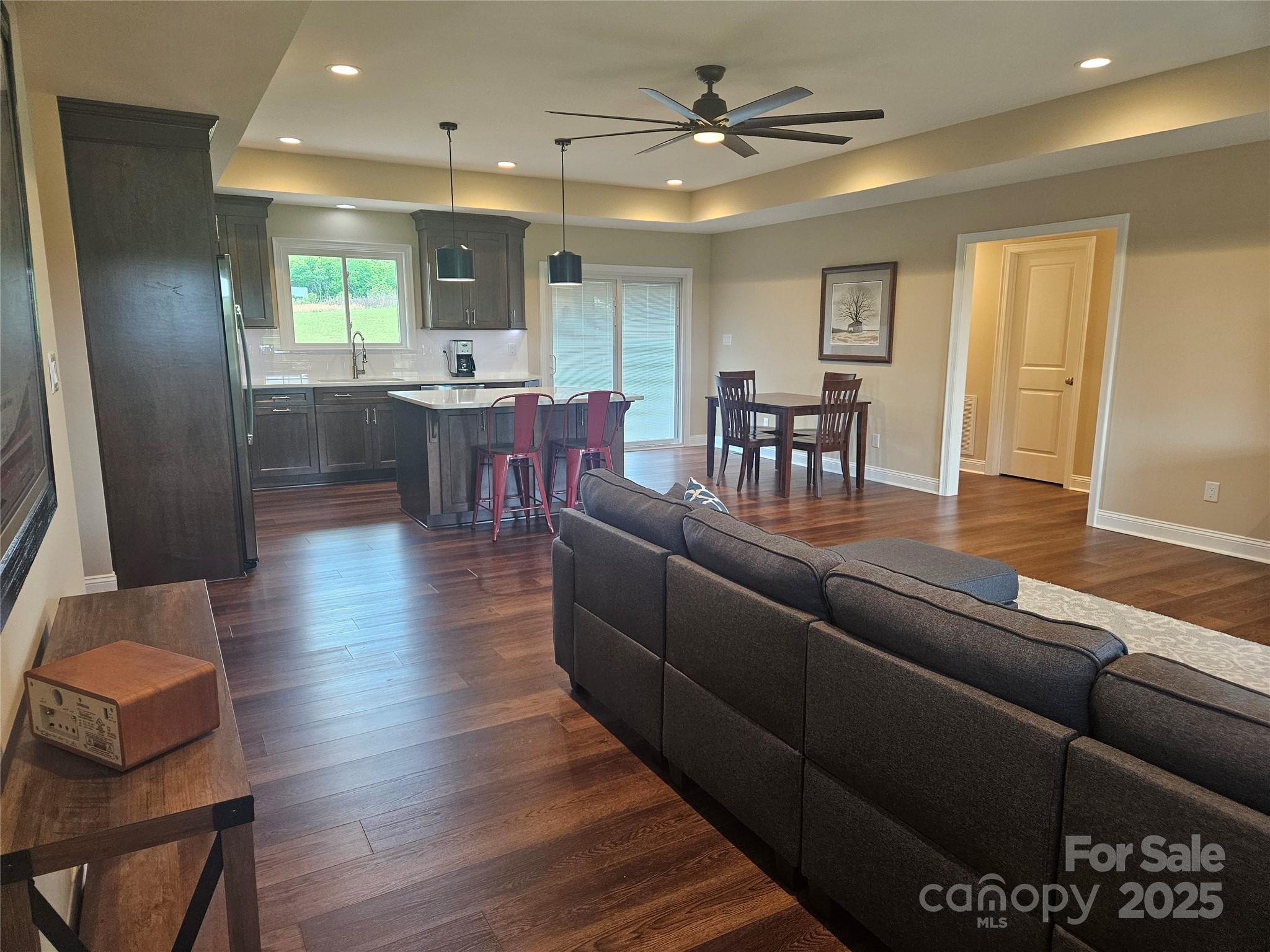 485 Hilltop Road Property Photo 7