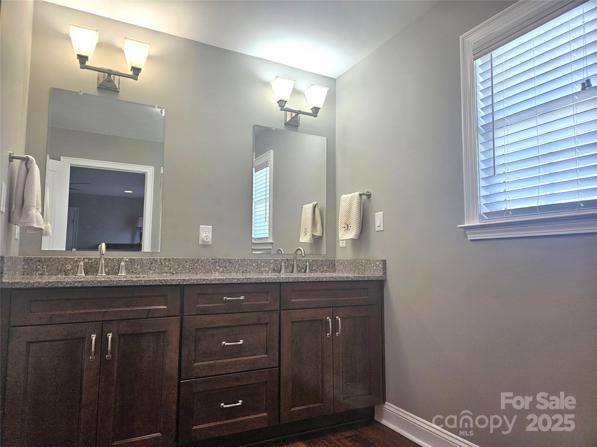 485 Hilltop Road Property Photo 20