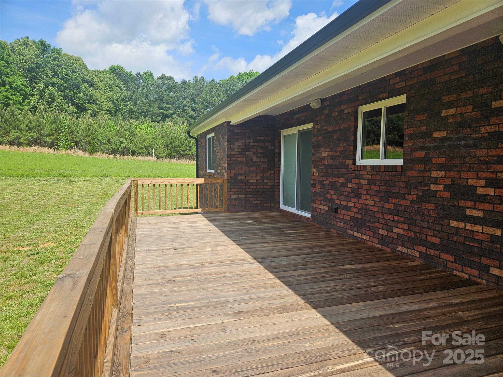 485 Hilltop Road Property Photo 28