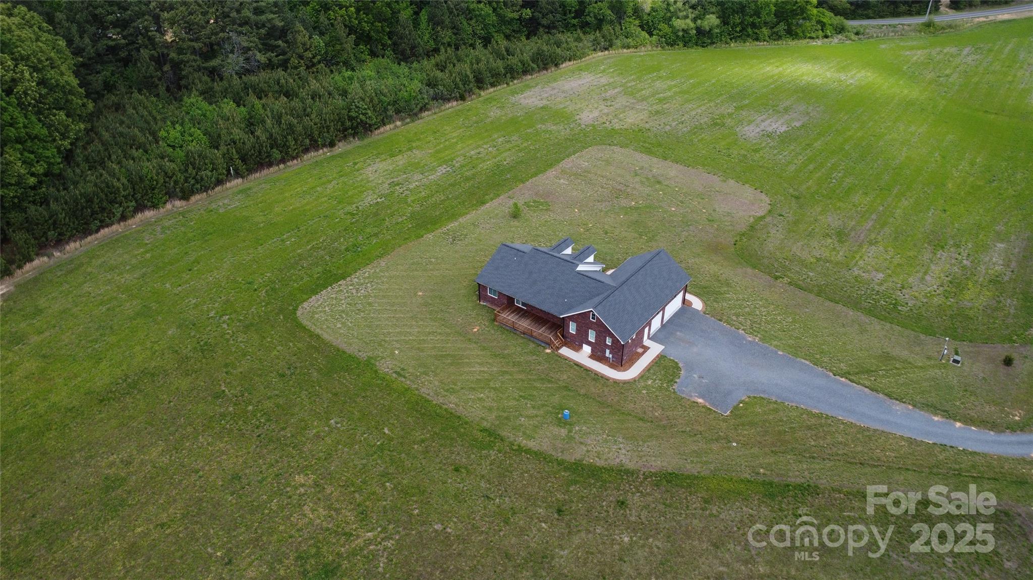 485 Hilltop Road Property Photo 29