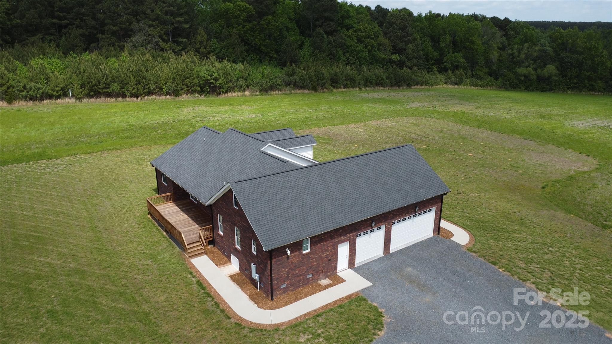 485 Hilltop Road Property Photo 32