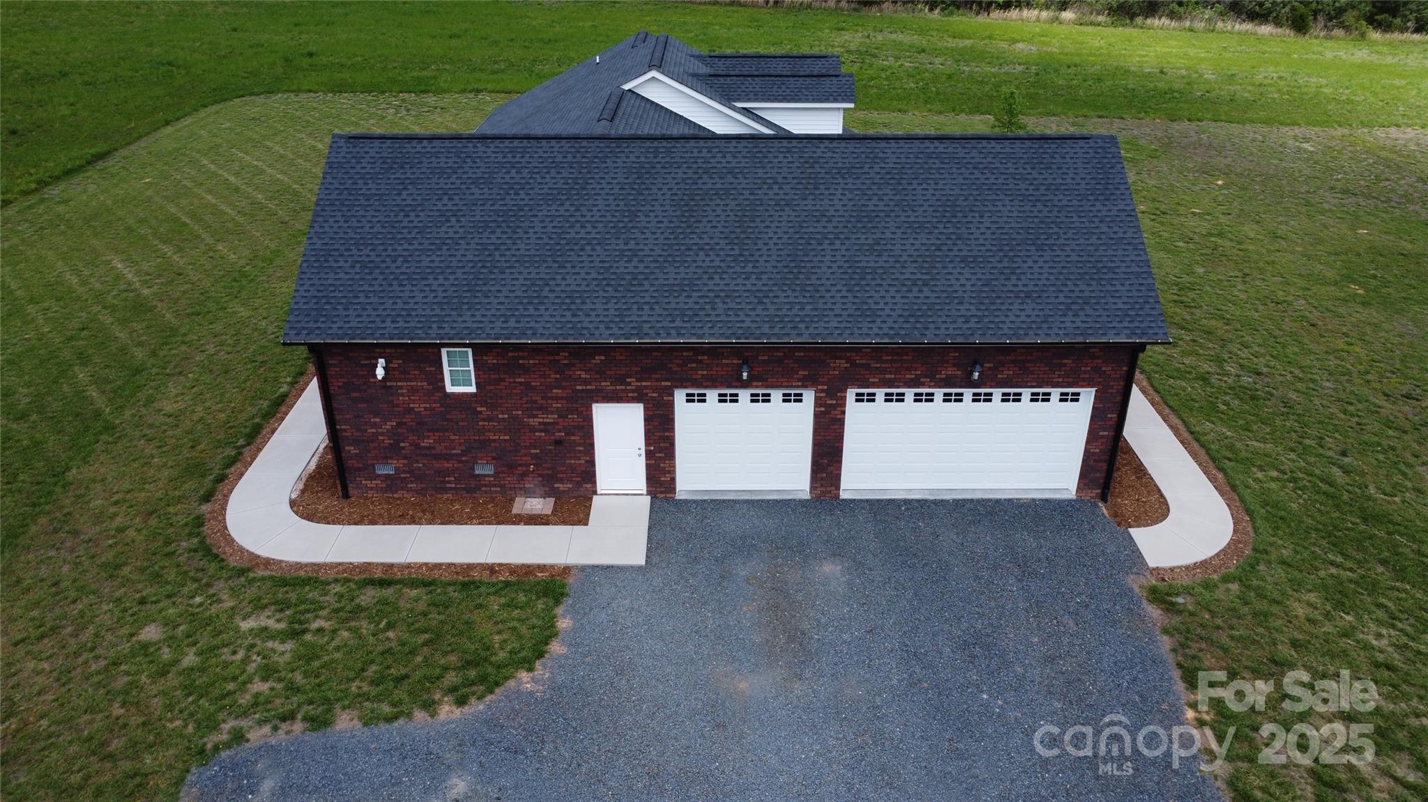 485 Hilltop Road Property Photo 33