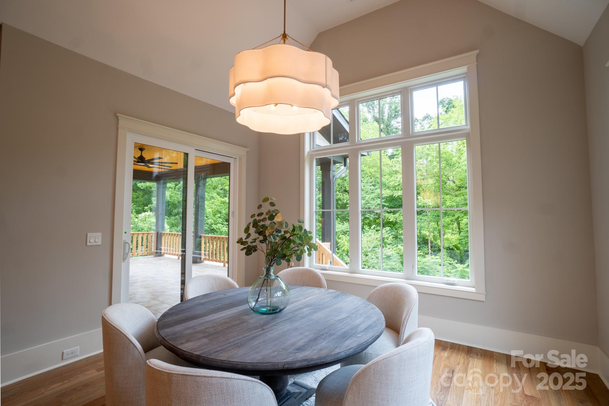 724 Ideal Way Property Photo 9