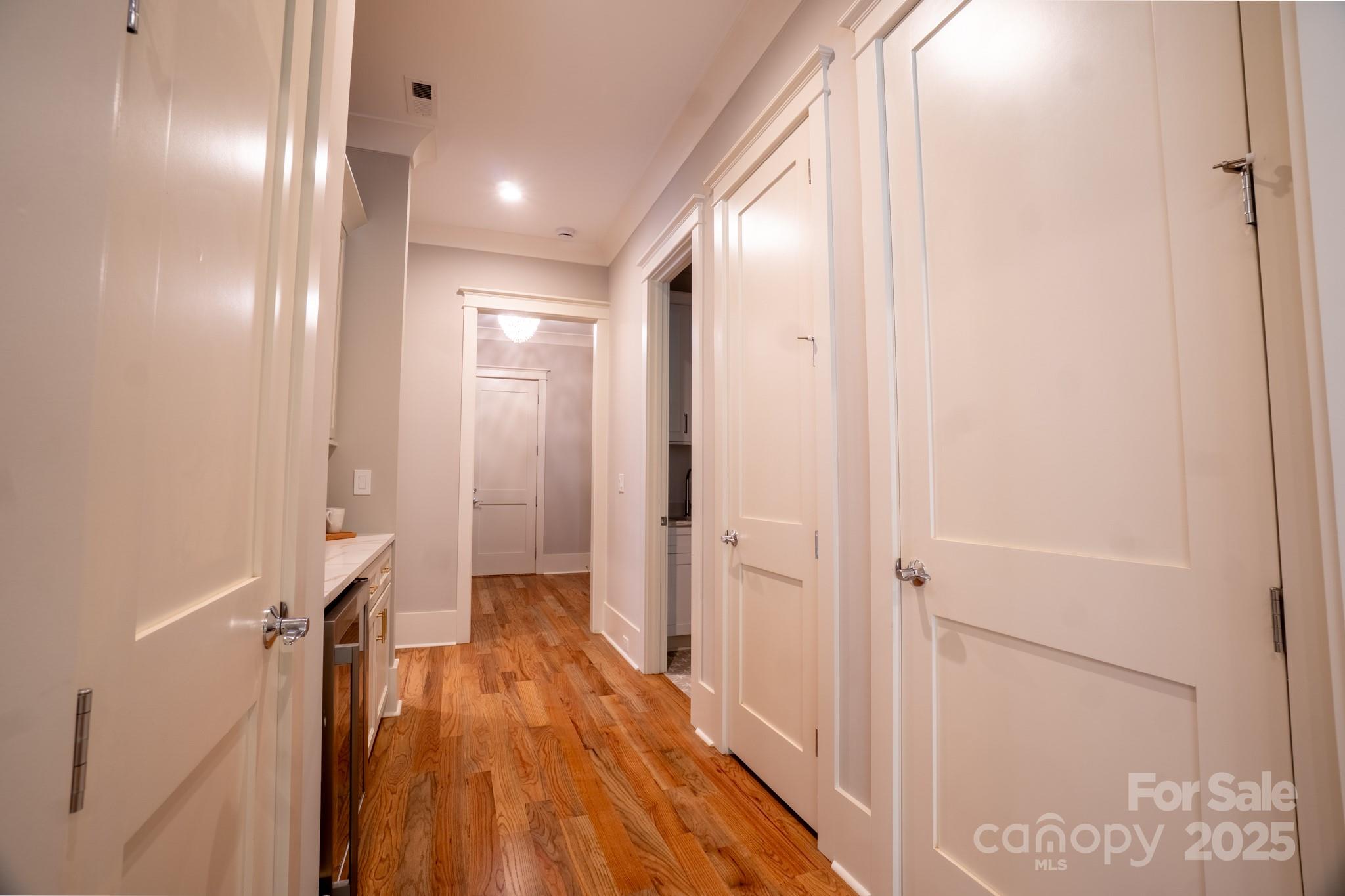 724 Ideal Way Property Photo 22