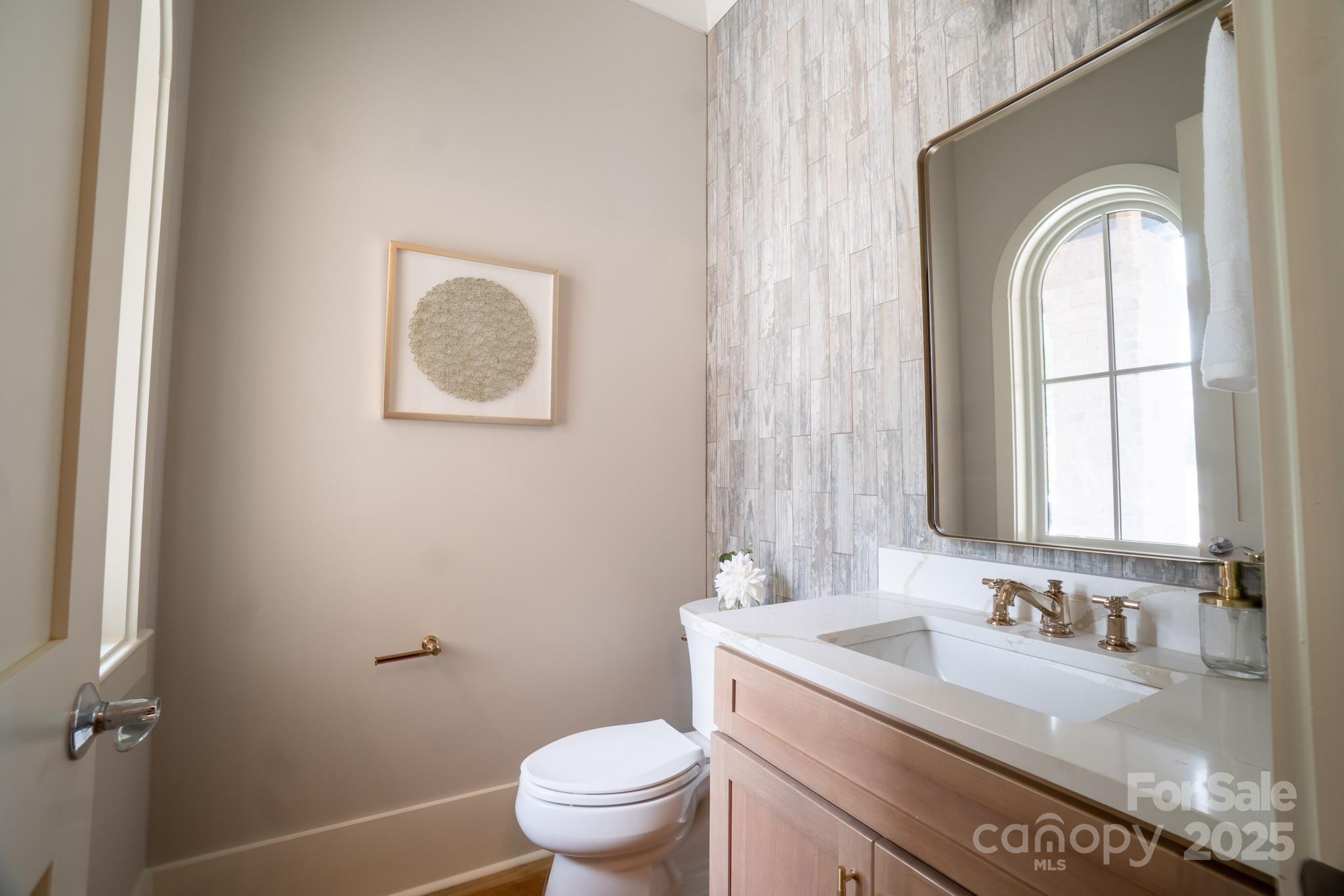 724 Ideal Way Property Photo 23