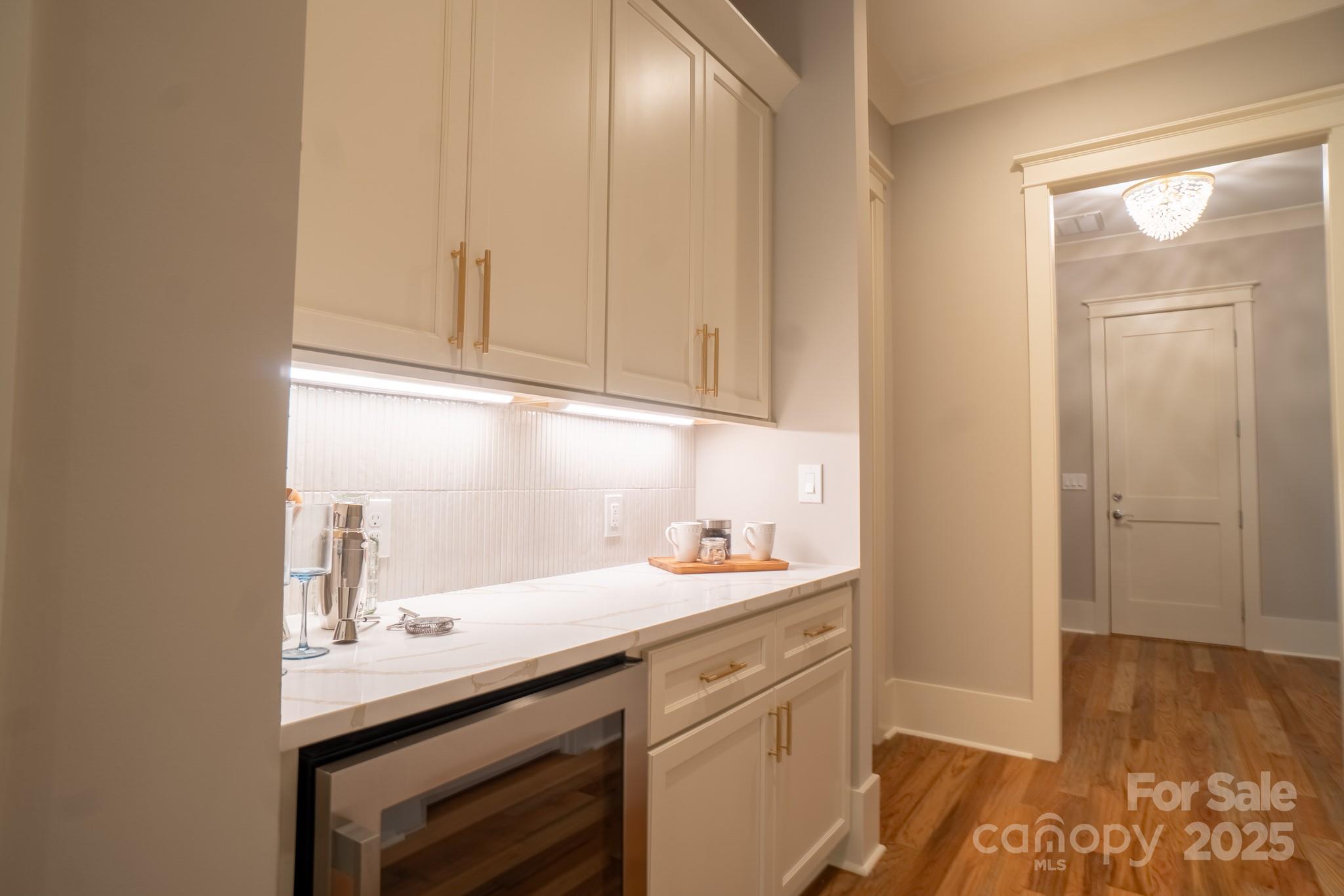 724 Ideal Way Property Photo 24