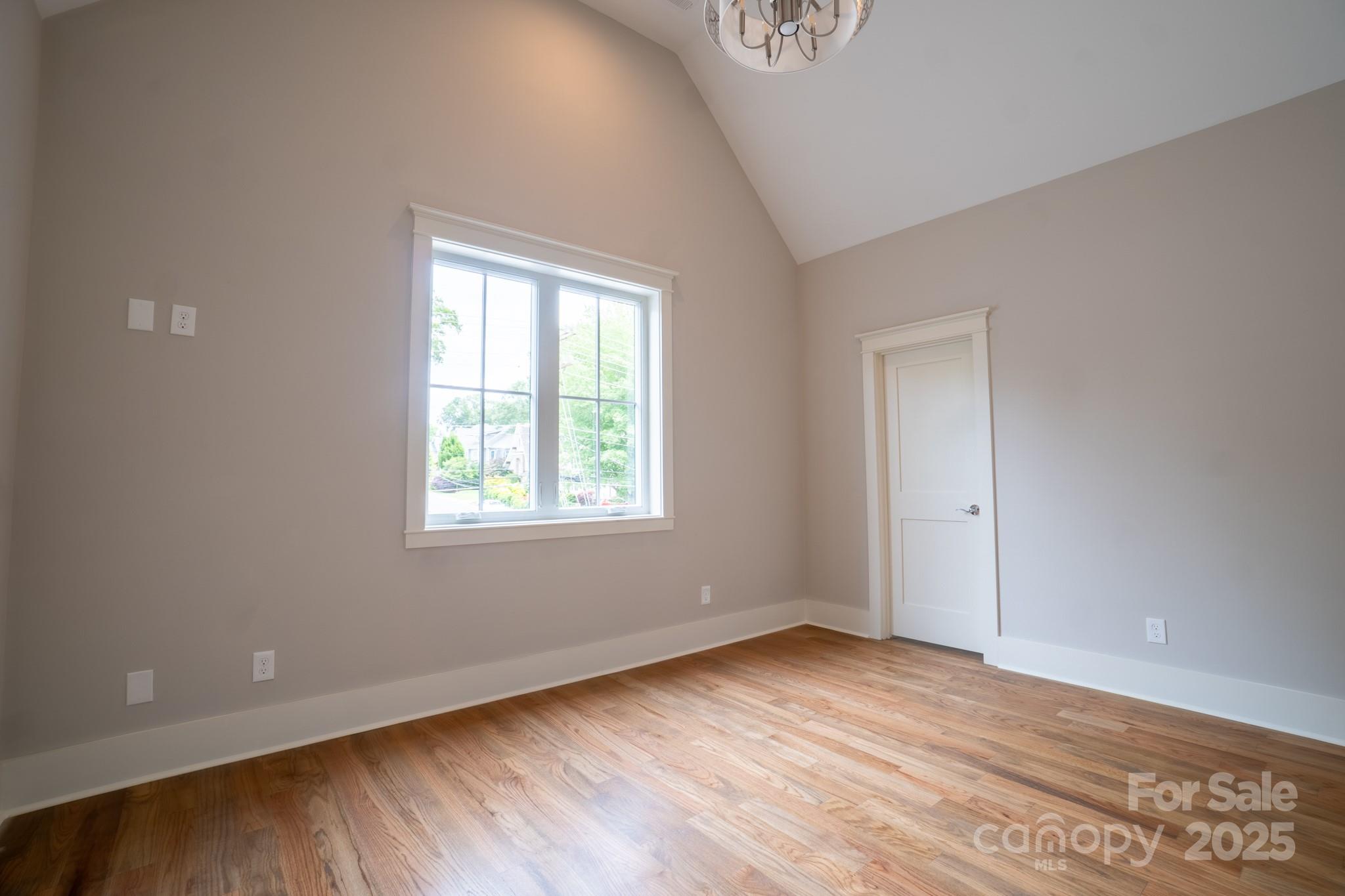 724 Ideal Way Property Photo 34