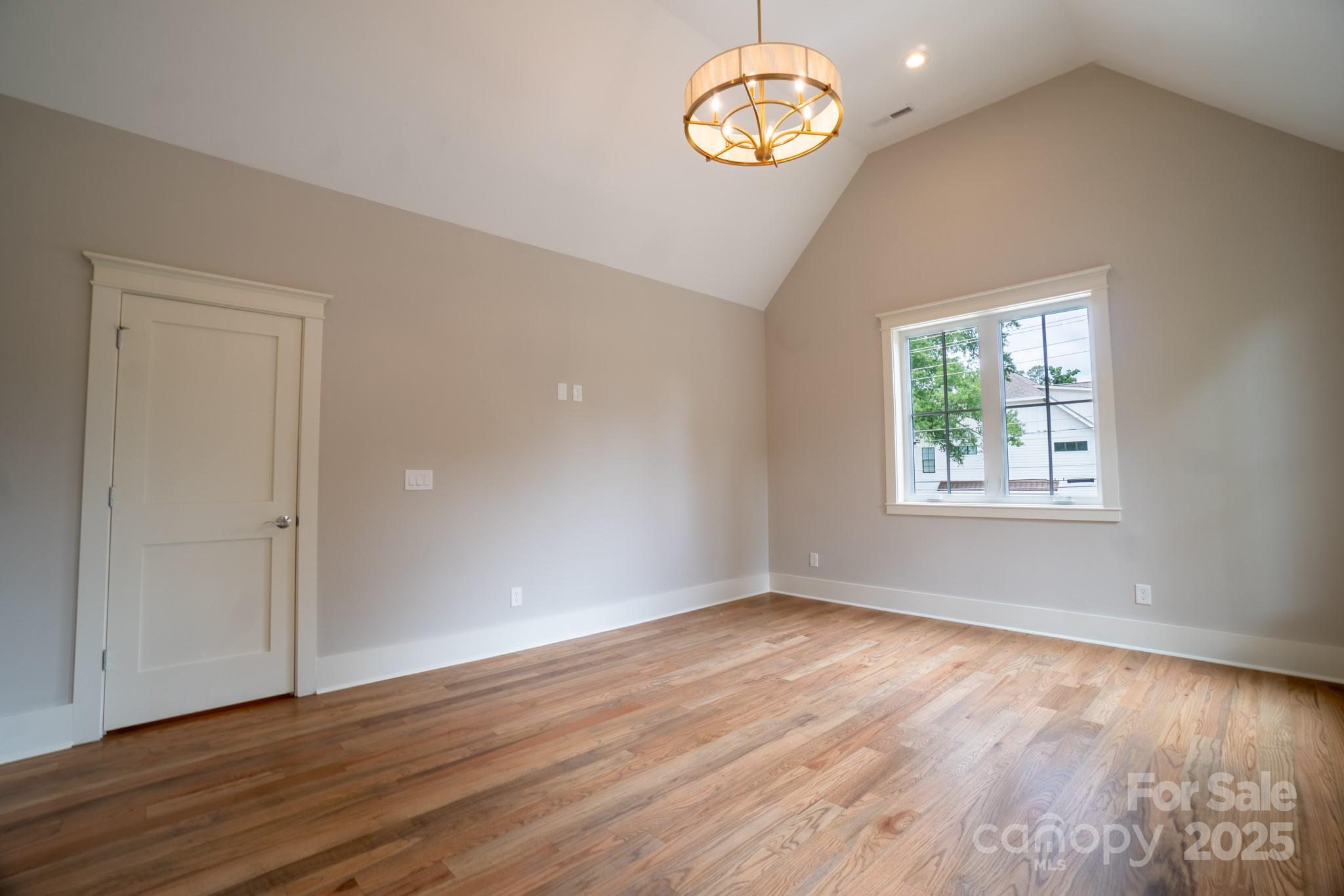 724 Ideal Way Property Photo 38