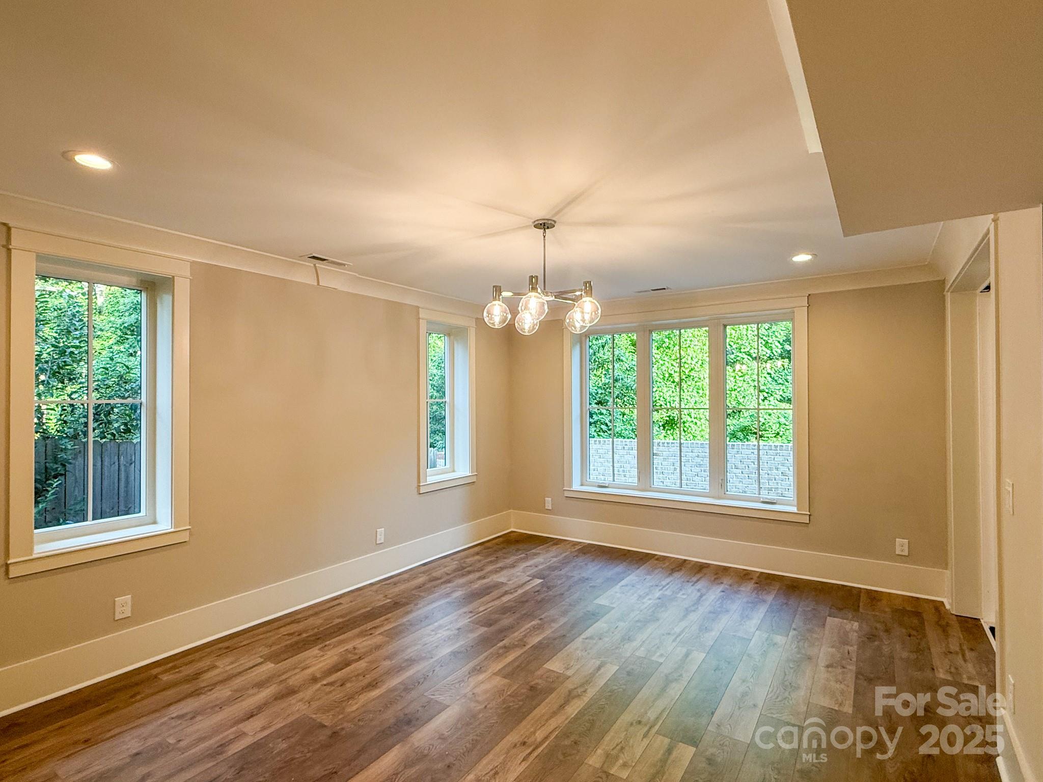 724 Ideal Way Property Photo 43