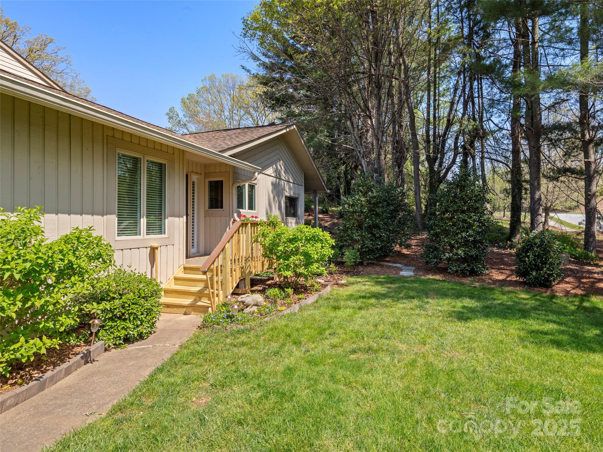 105 Deerlake Drive Property Photo