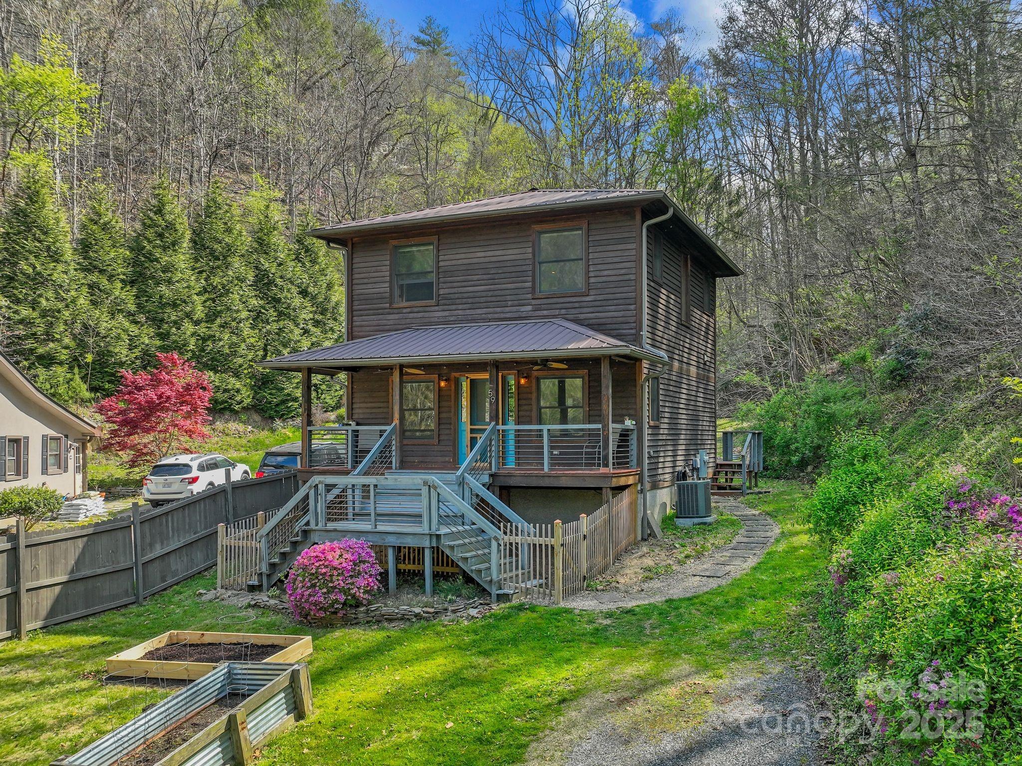 59 Skyway Drive Property Photo