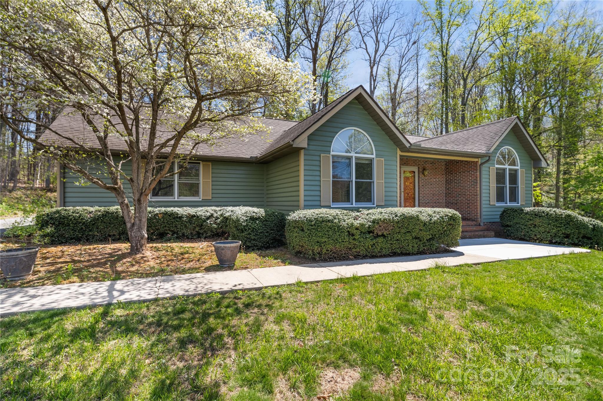 151 Canaan Drive Property Photo