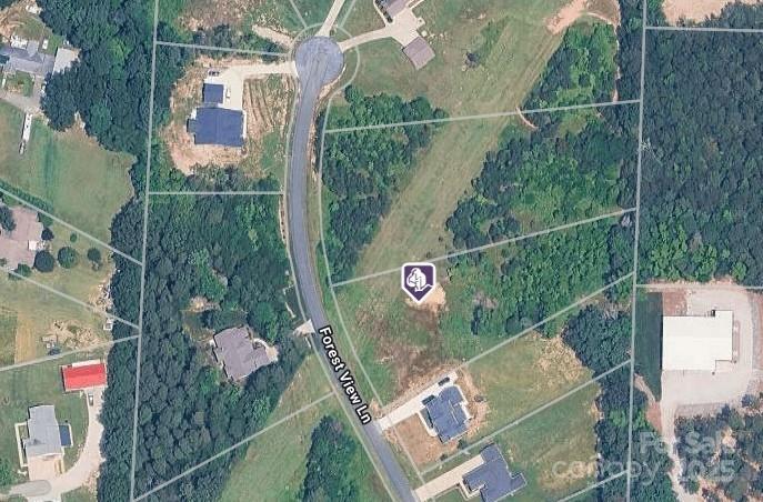 400 Forest View Drive Property Photo 25