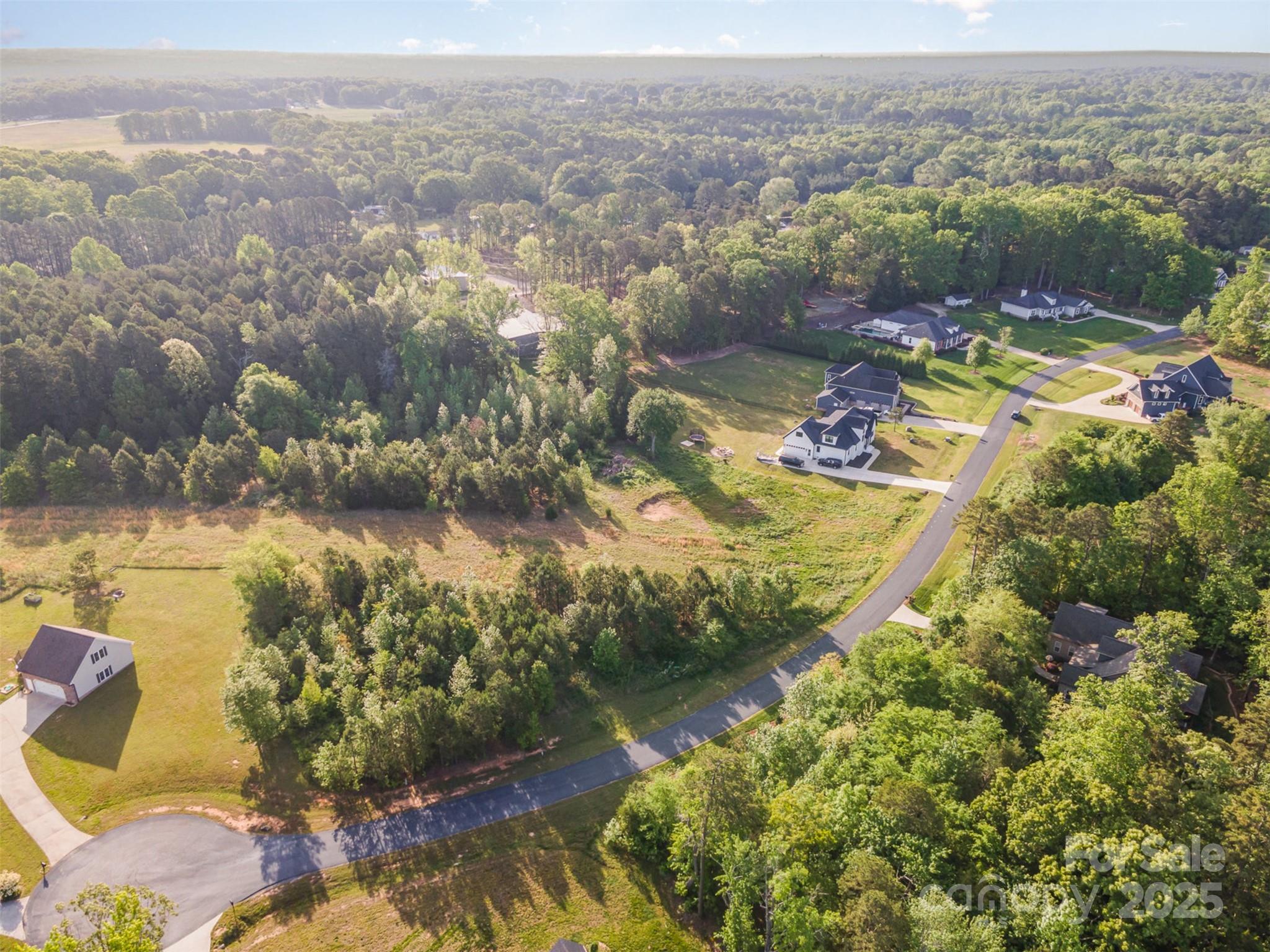 400 Forest View Drive Property Photo 46