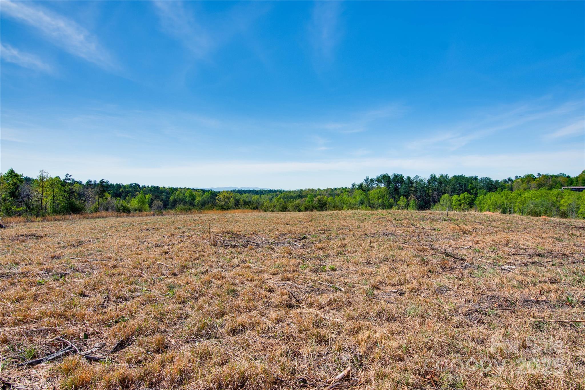 2660 Playmore Beach Road Property Photo 3