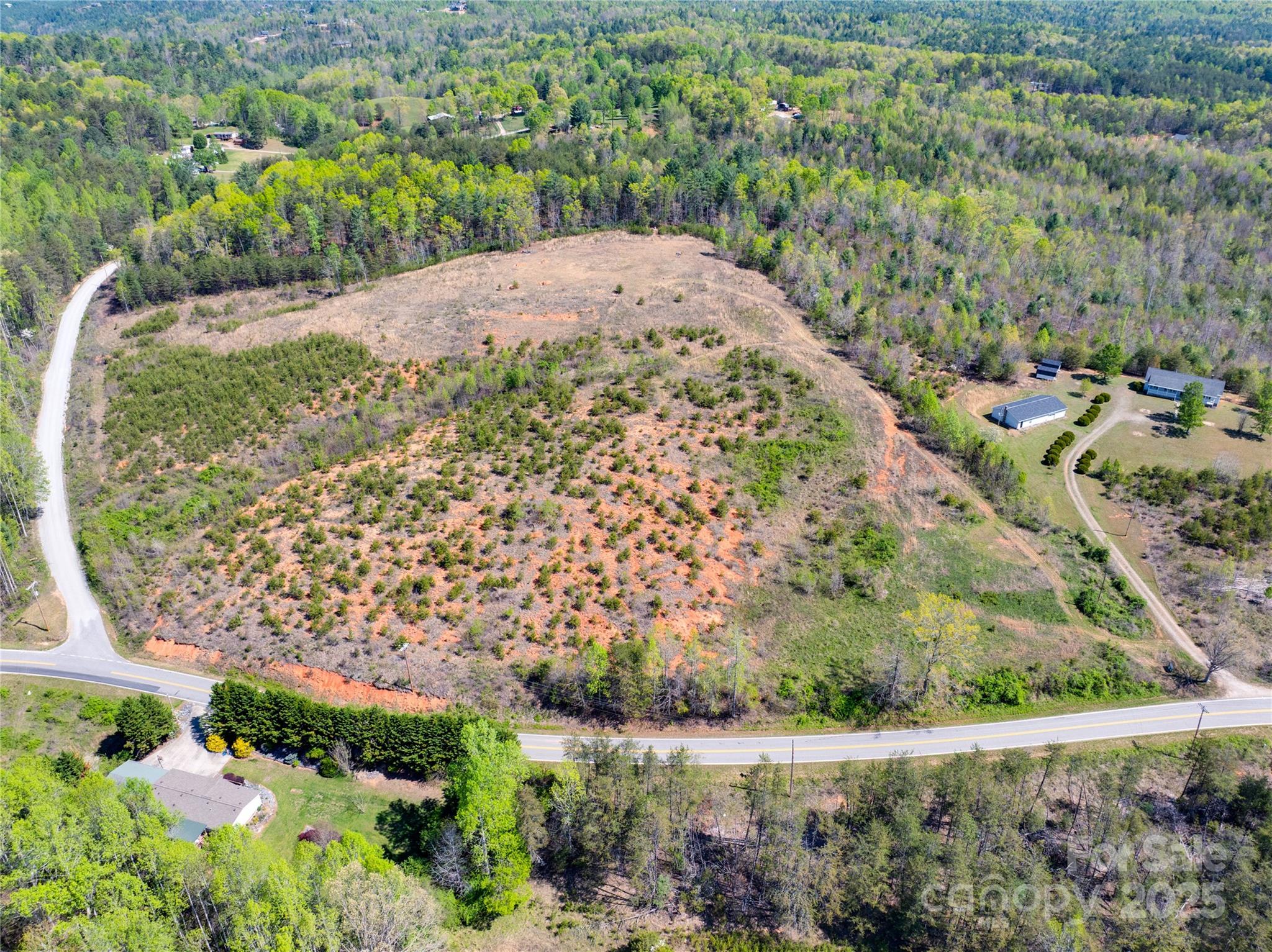 2660 Playmore Beach Road Property Photo 5