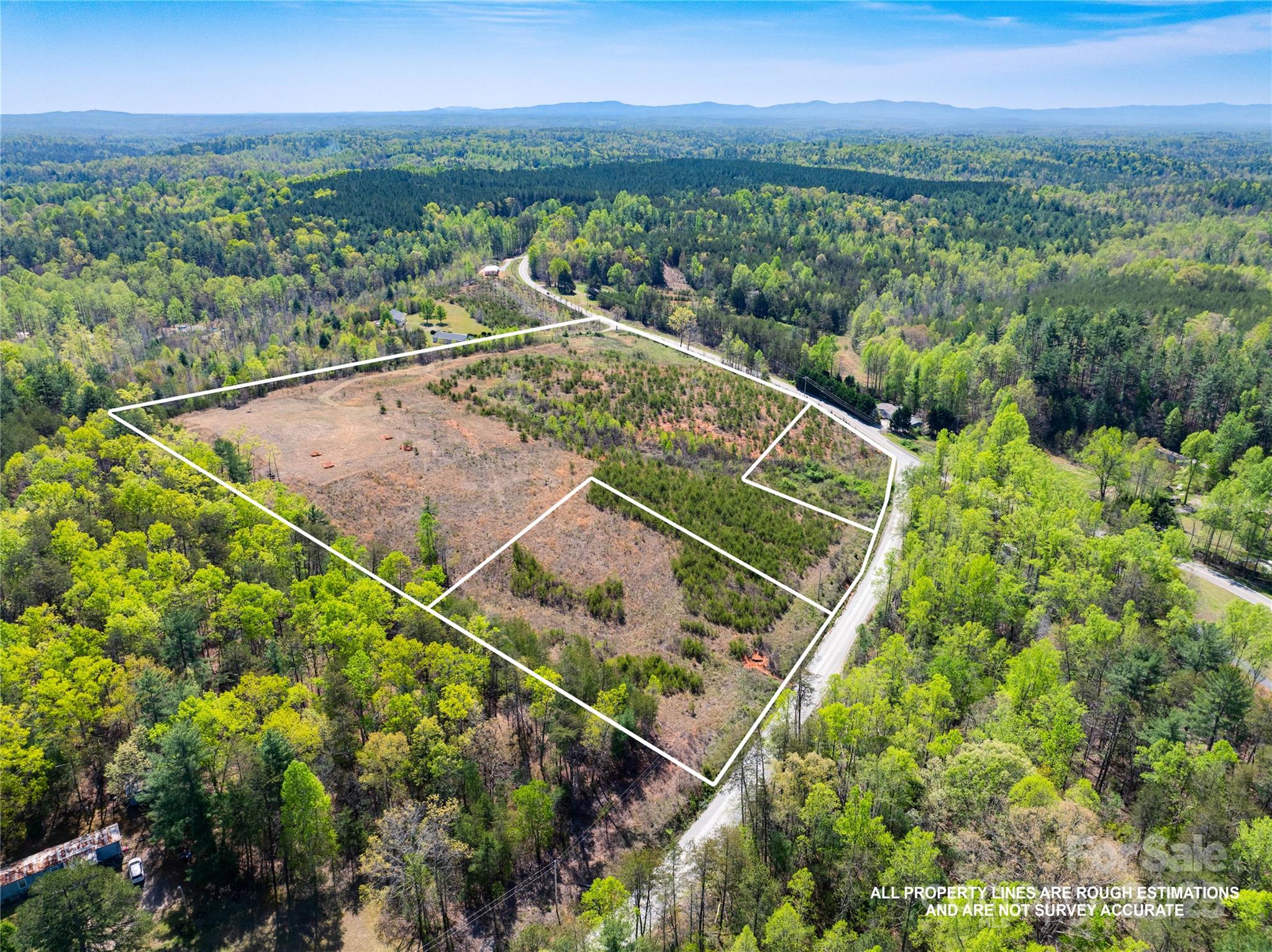 2660 Playmore Beach Road Property Photo 20