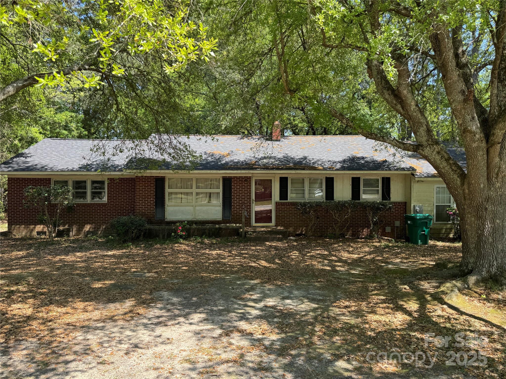 Cheraw Real Estate Listings Main Image