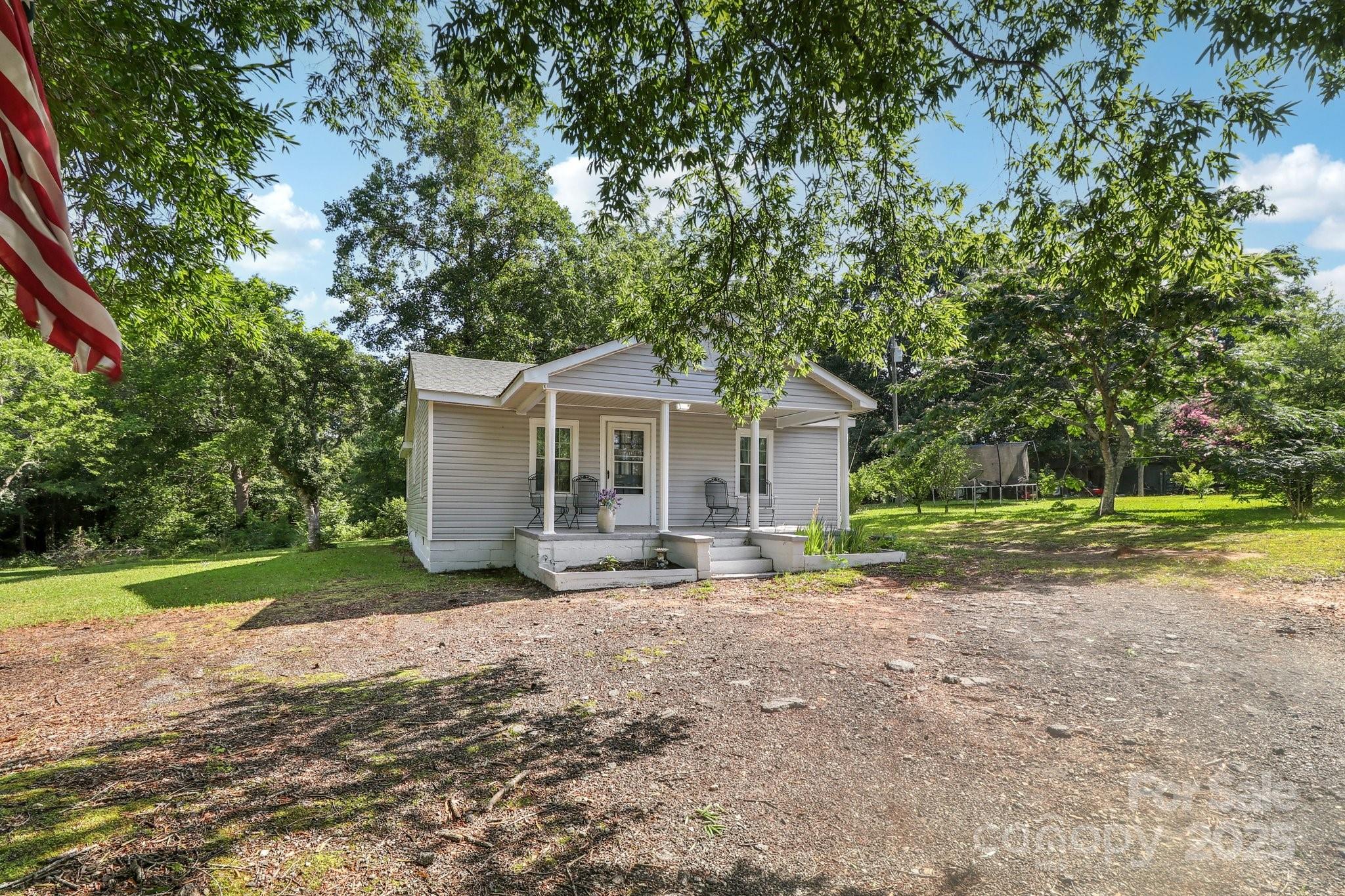 13692 Newberry Road