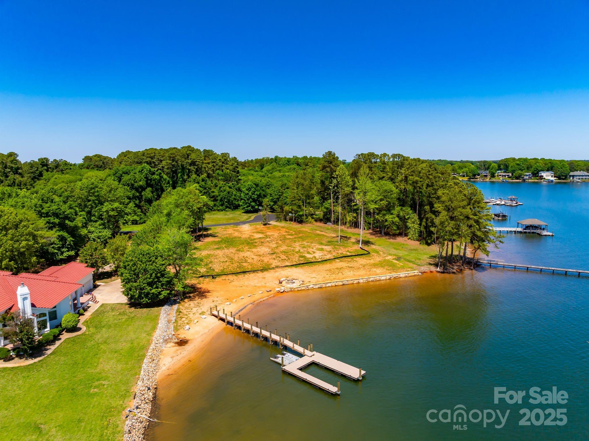 7928 Pine Cove Lane Property Photo 12