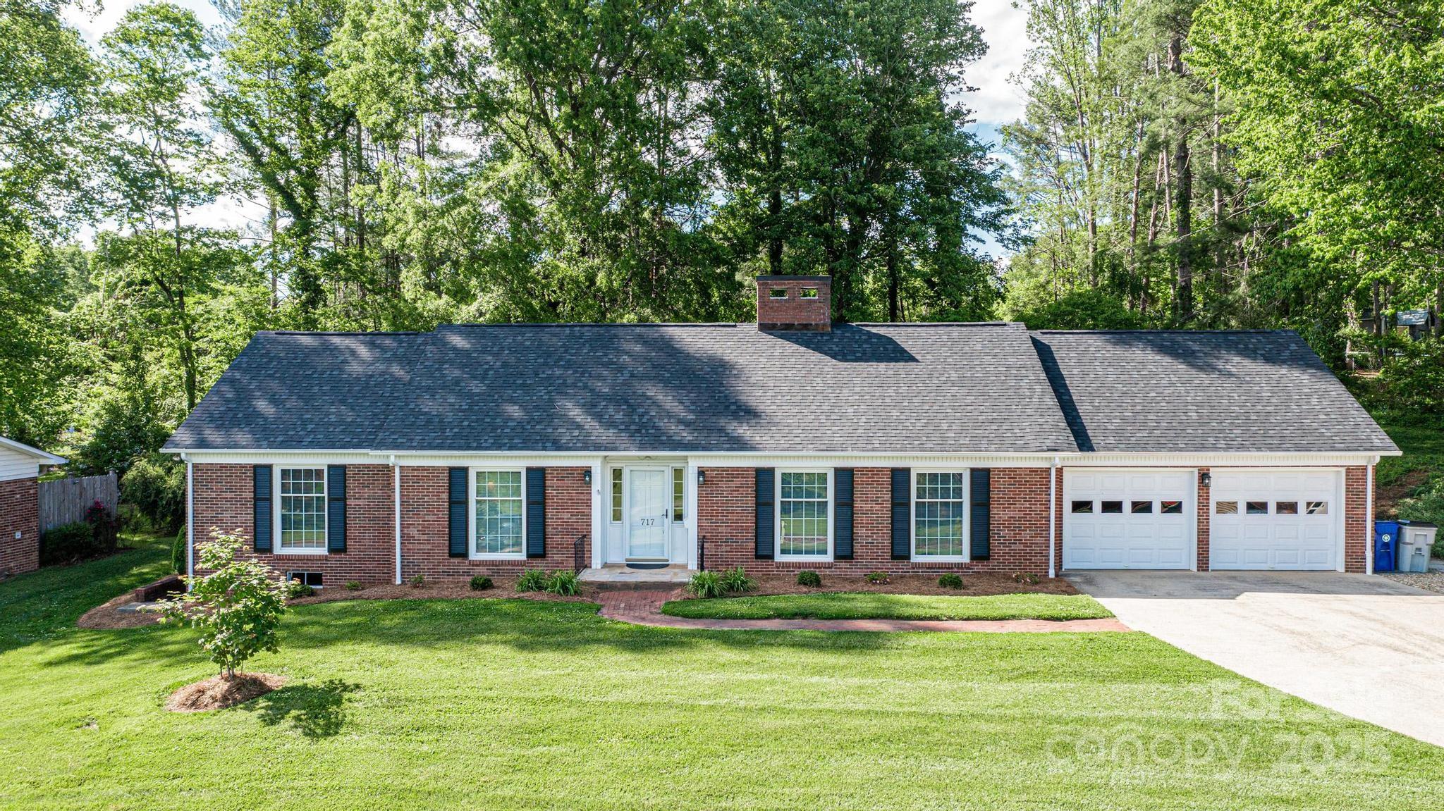 717 Pennell Street Property Photo