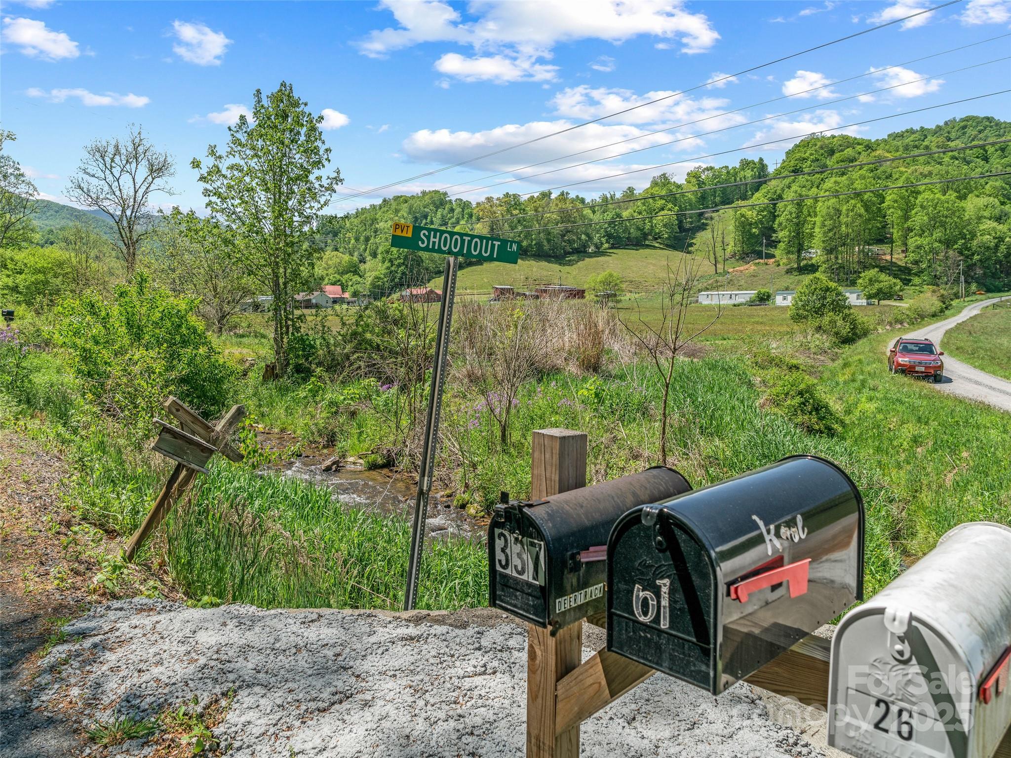 124 Shootout Lane Property Photo 18