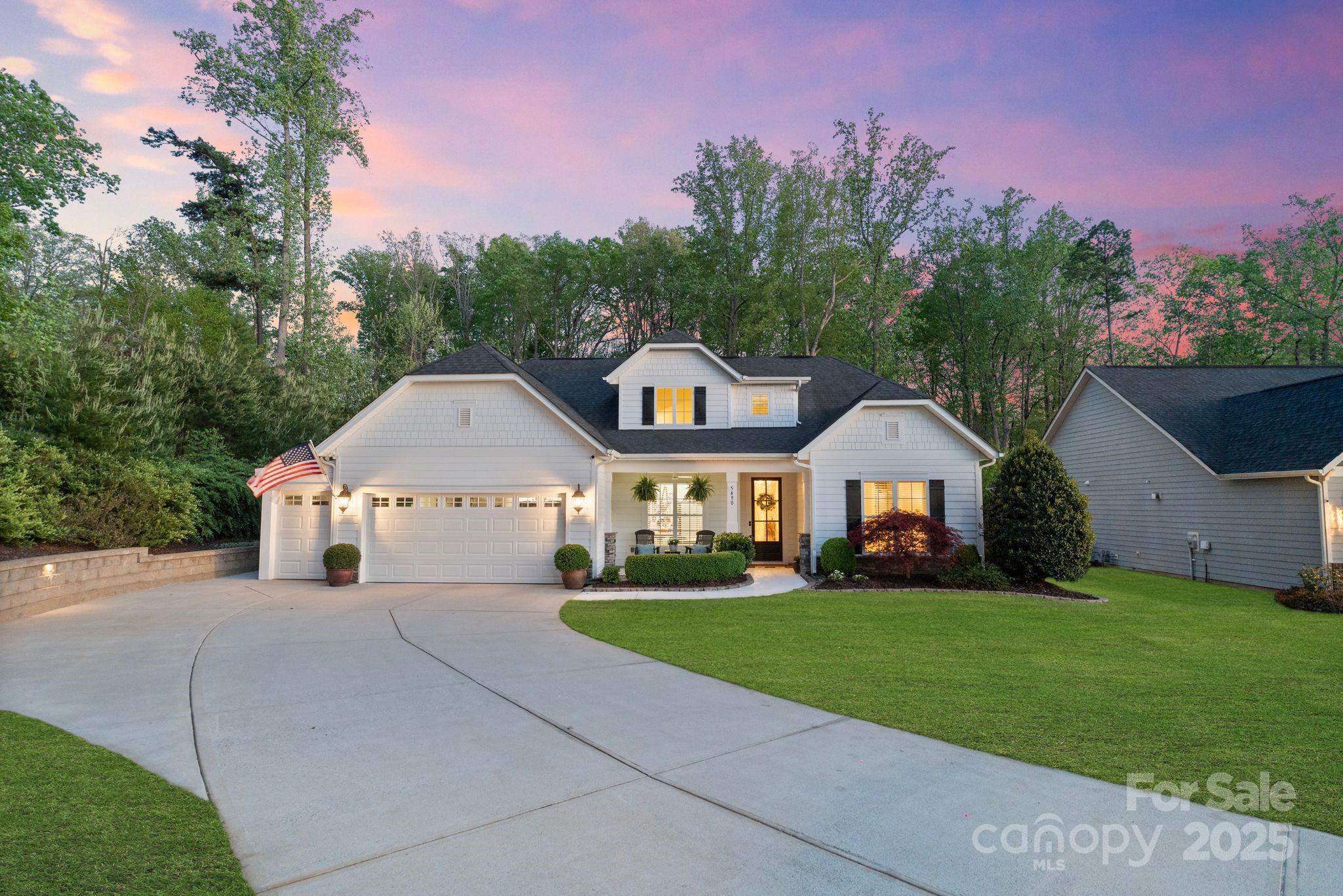 5490 Sapwood Court Property Photo