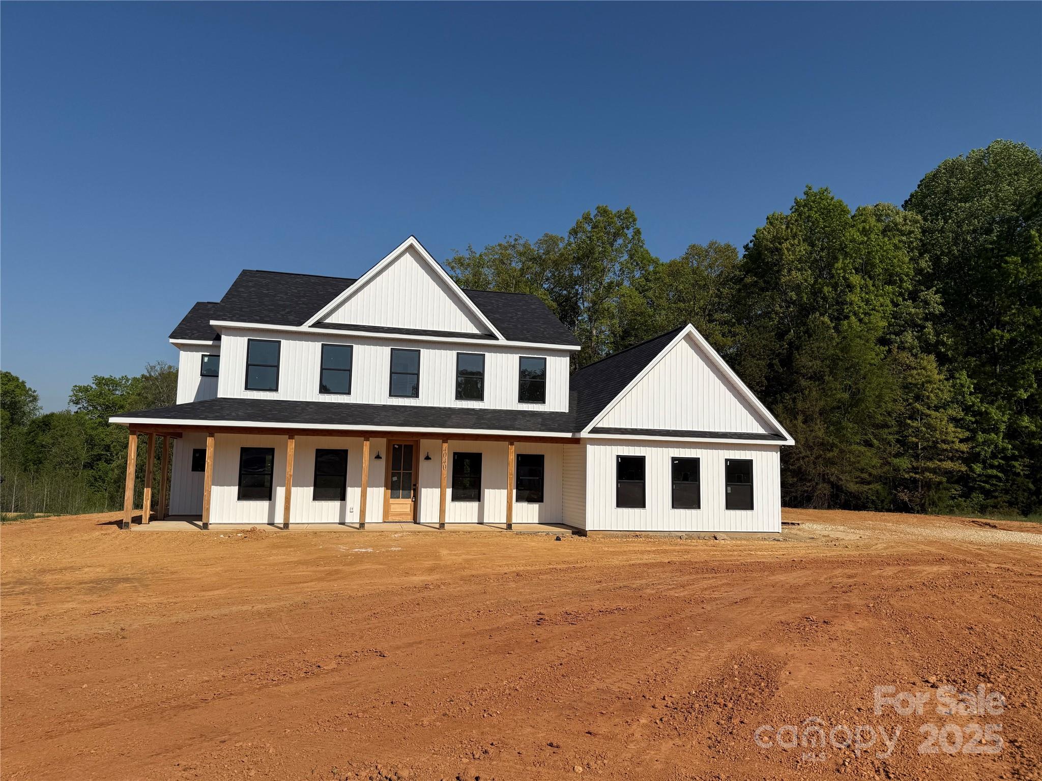 4040 Daugherty Road Property Photo