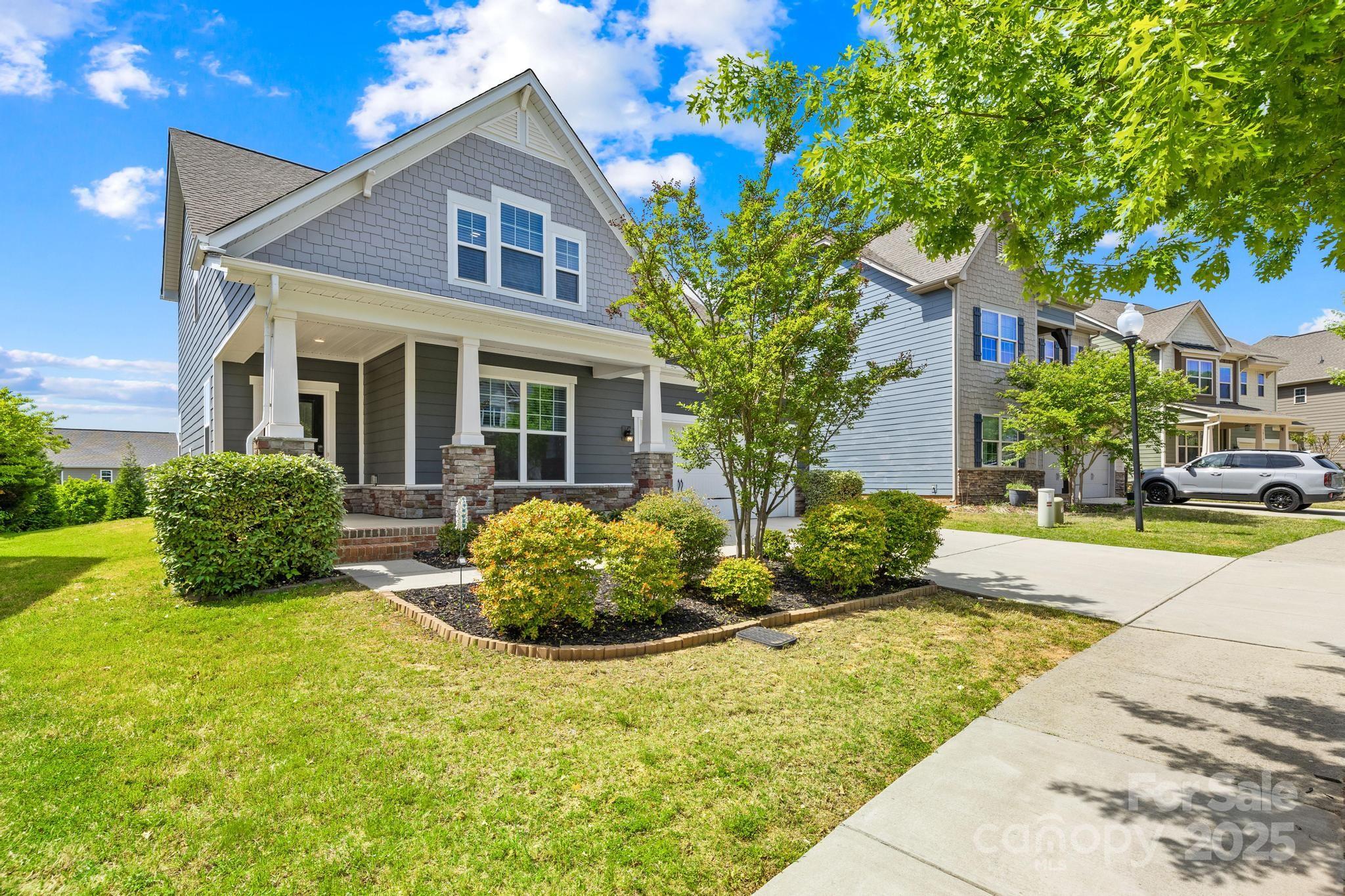 3022 Oakmere Road Property Photo 2