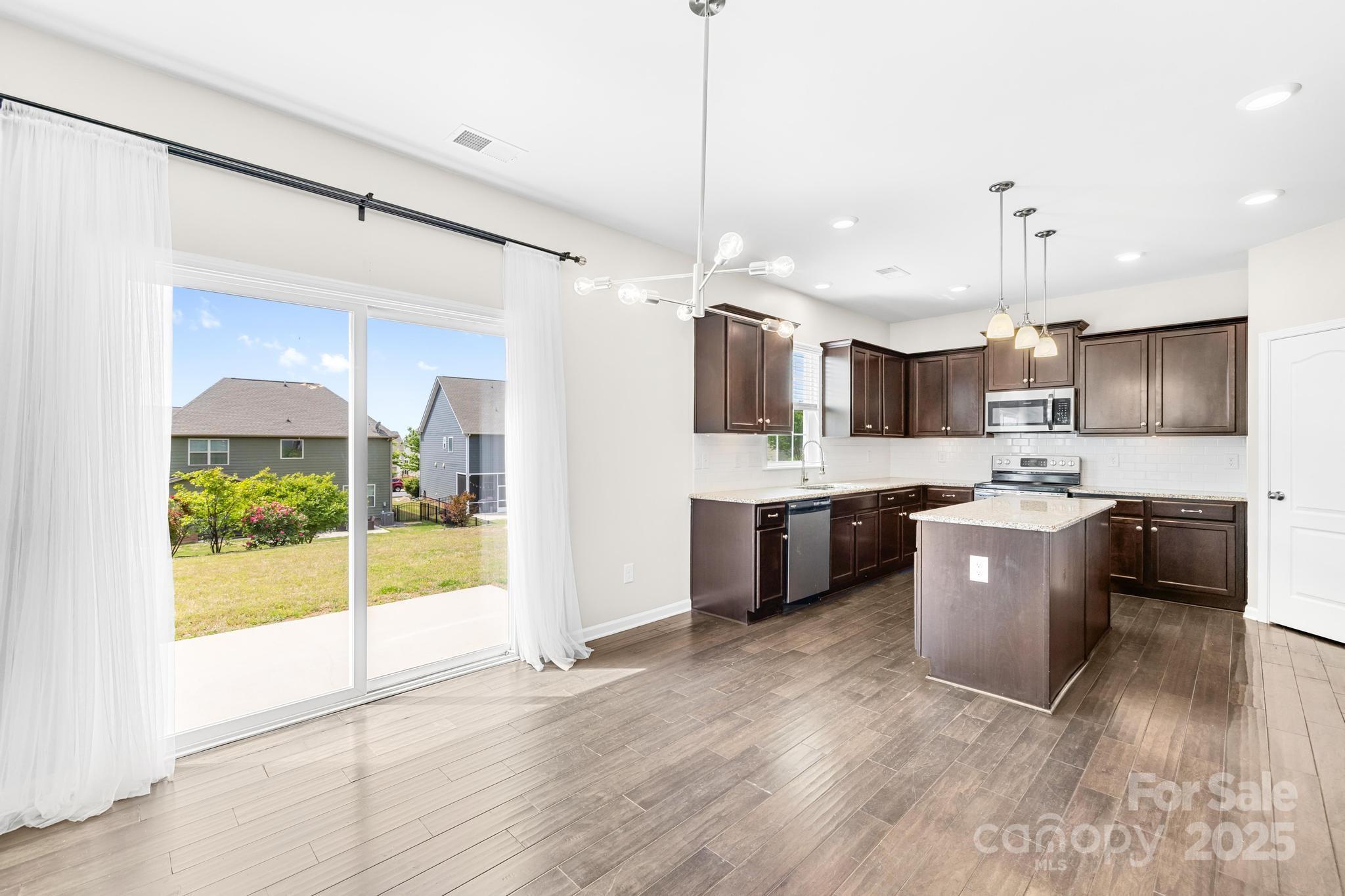 3022 Oakmere Road Property Photo 16