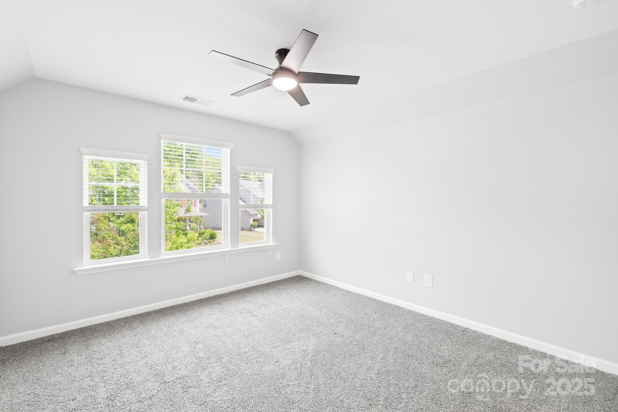 3022 Oakmere Road Property Photo 28