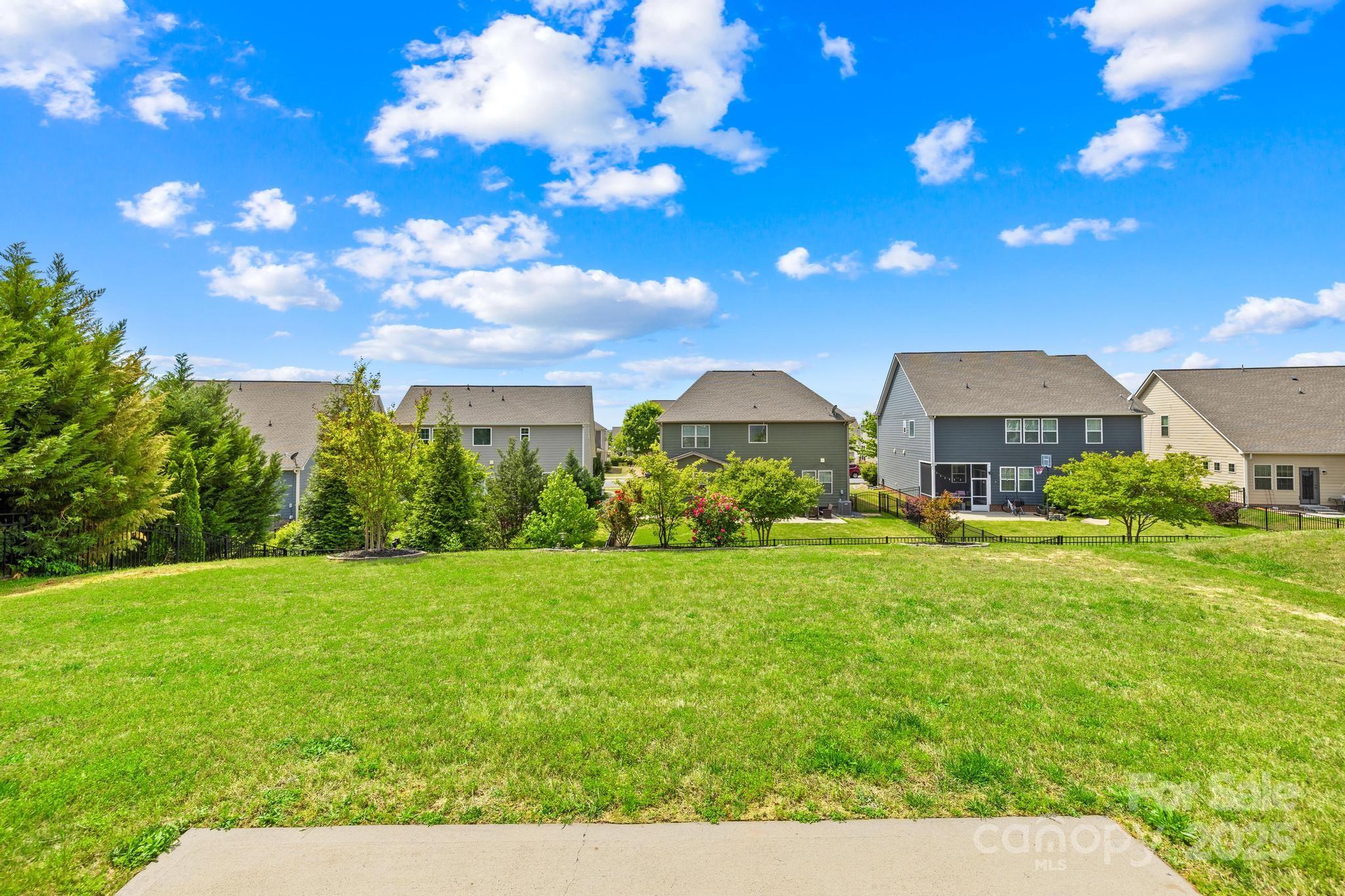 3022 Oakmere Road Property Photo 32