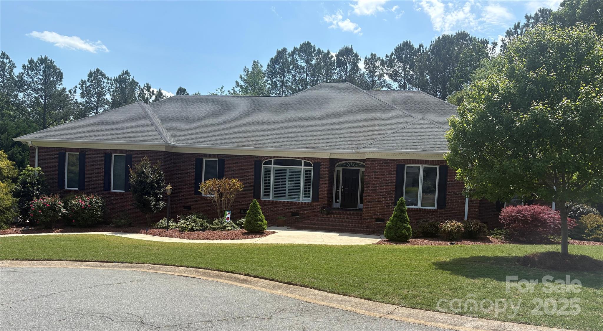 Real Estate Main Image