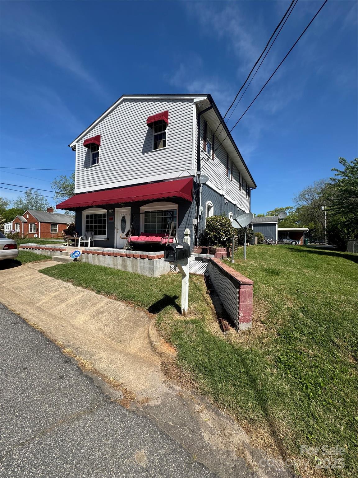 310 4th Street Property Photo
