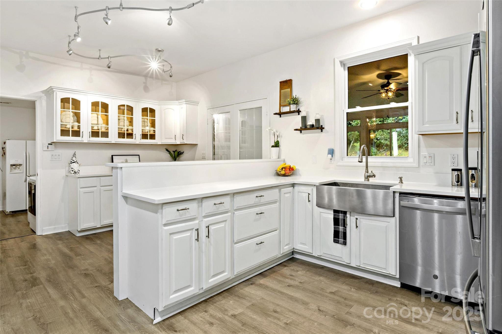 2517 Pine Cove Road Property Photo 17