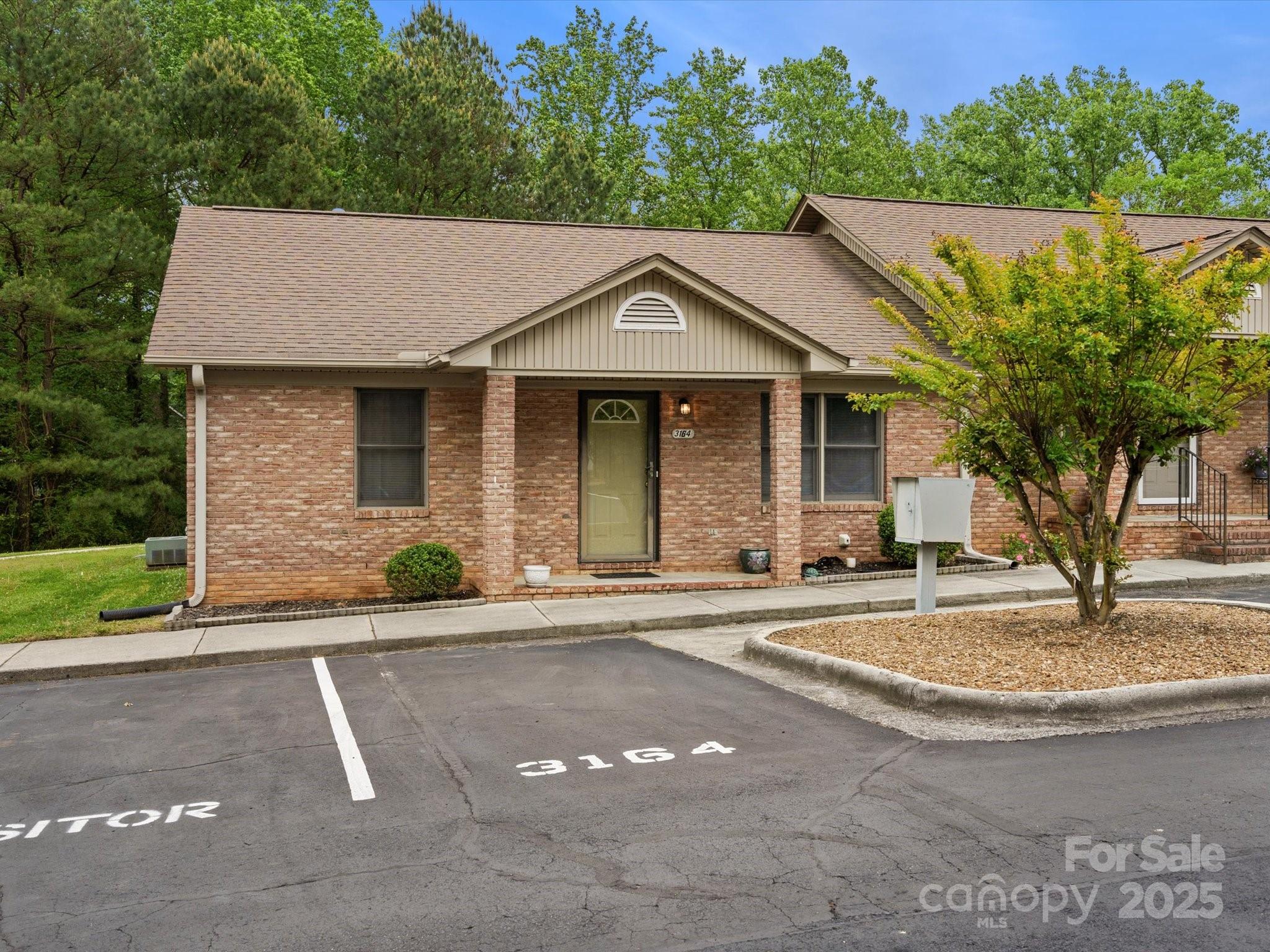 3164 Devonshire Drive Property Photo