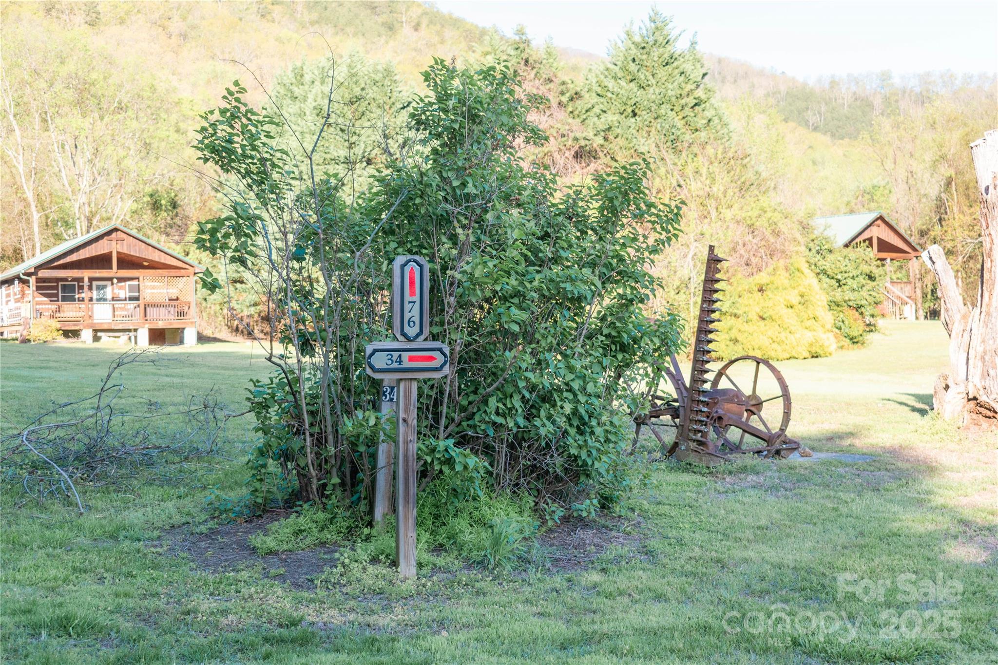 34 & 76 Lodge Cabin Lane Property Photo 12