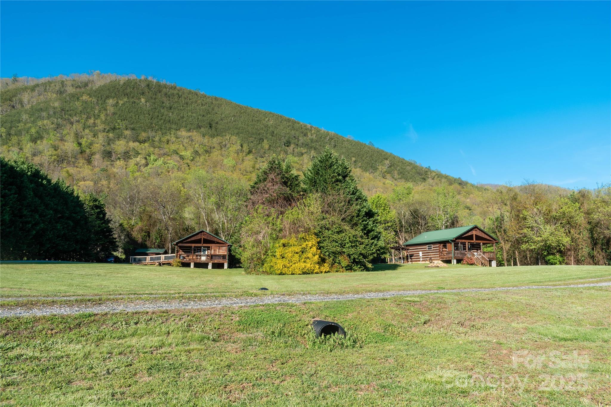 34 & 76 Lodge Cabin Lane Property Photo 14