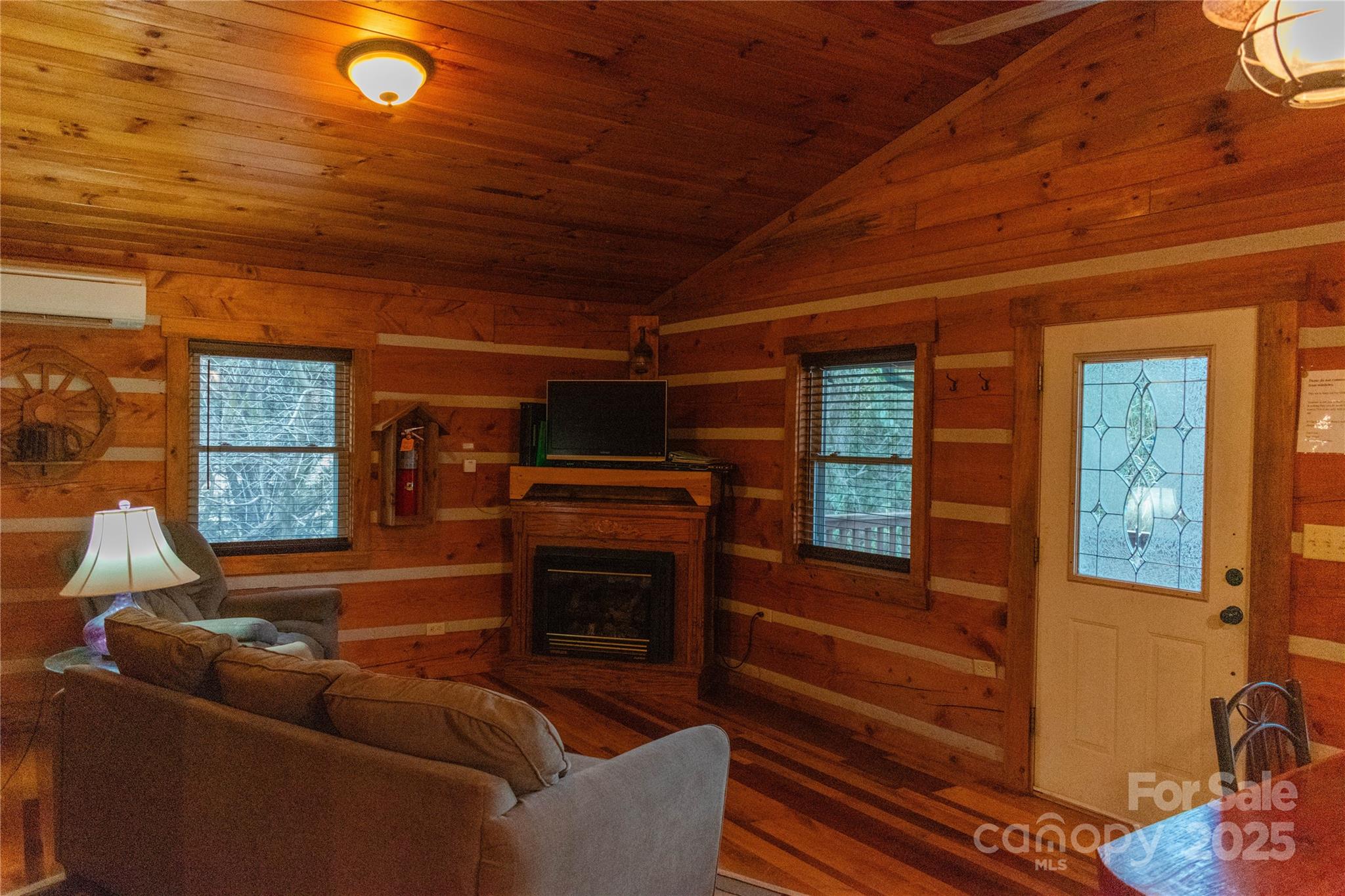 34 & 76 Lodge Cabin Lane Property Photo 20