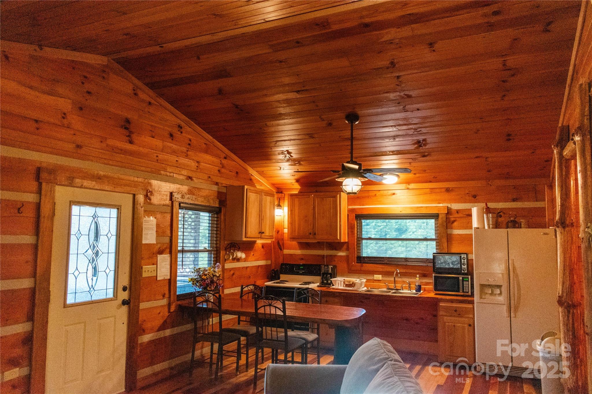 34 & 76 Lodge Cabin Lane Property Photo 21