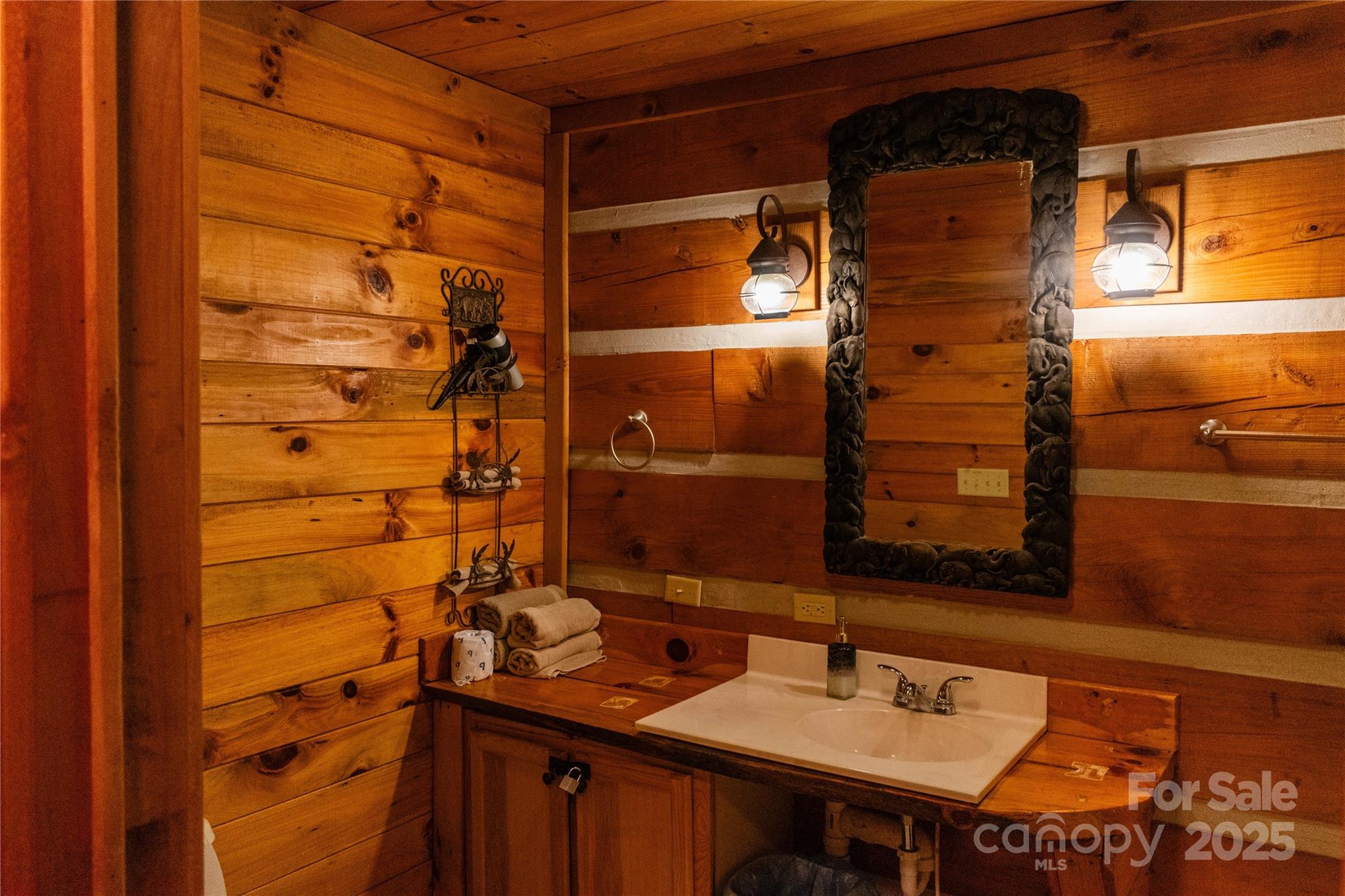 34 & 76 Lodge Cabin Lane Property Photo 23