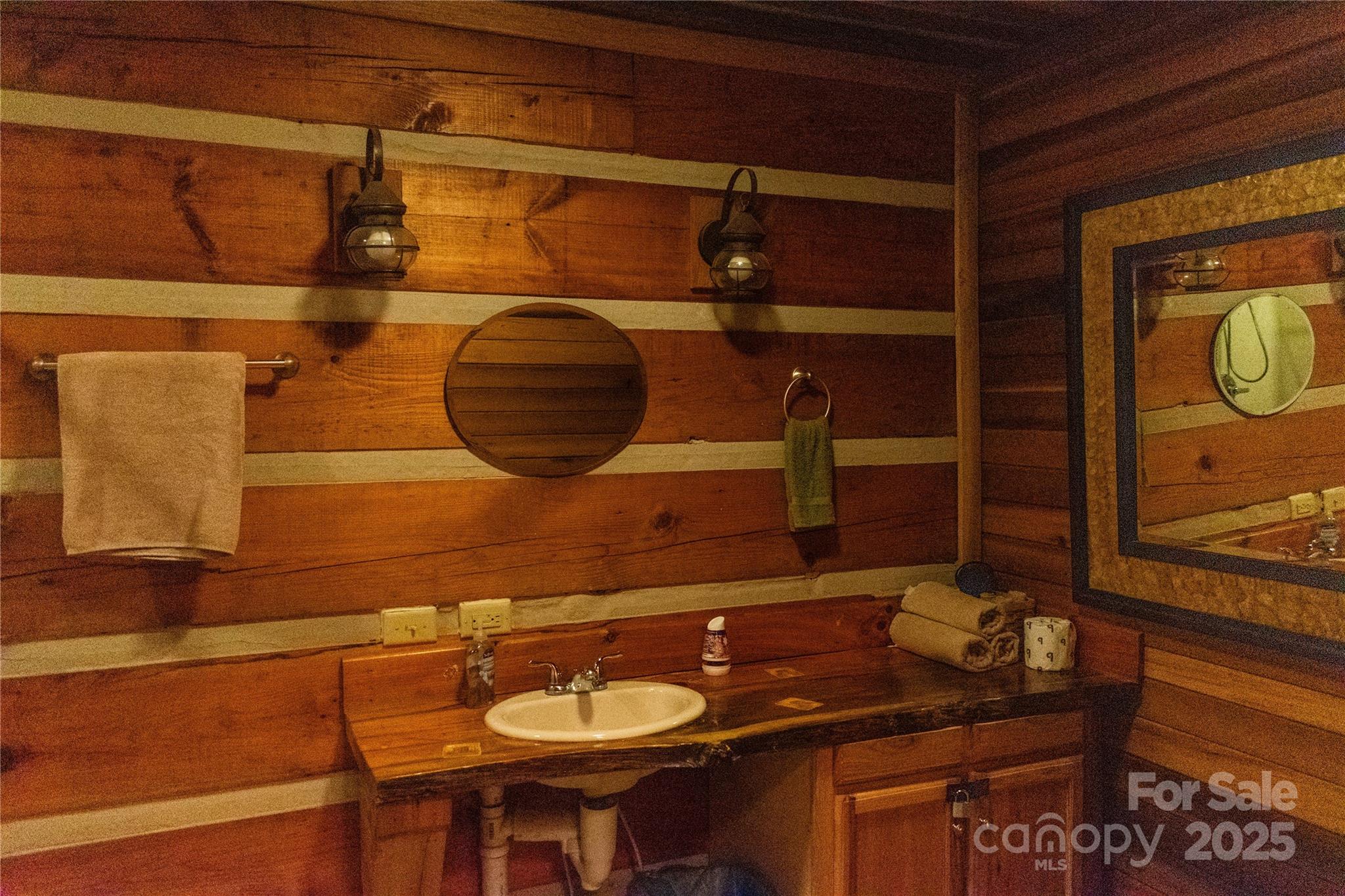 34 & 76 Lodge Cabin Lane Property Photo 36