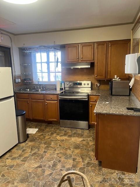 2200 S Cannon Boulevard Property Photo 6