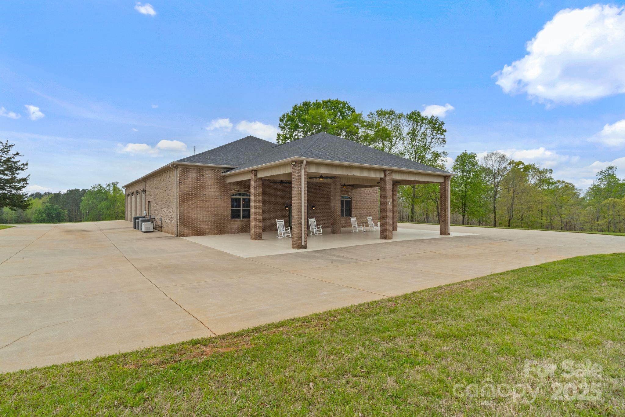 265 Phillip Henderson Road Property Photo 7