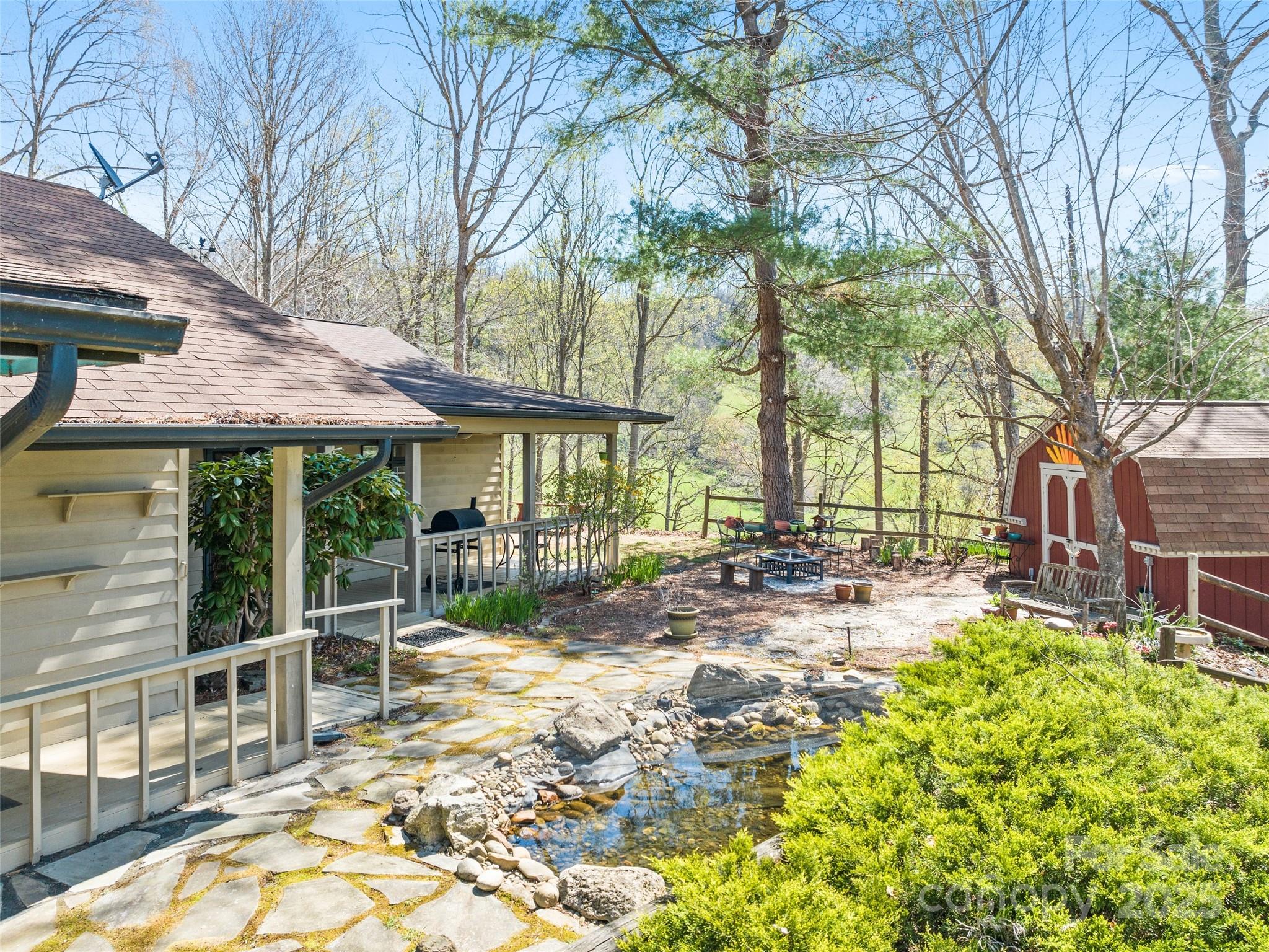 817 Ferguson Cove Loop Property Photo 12
