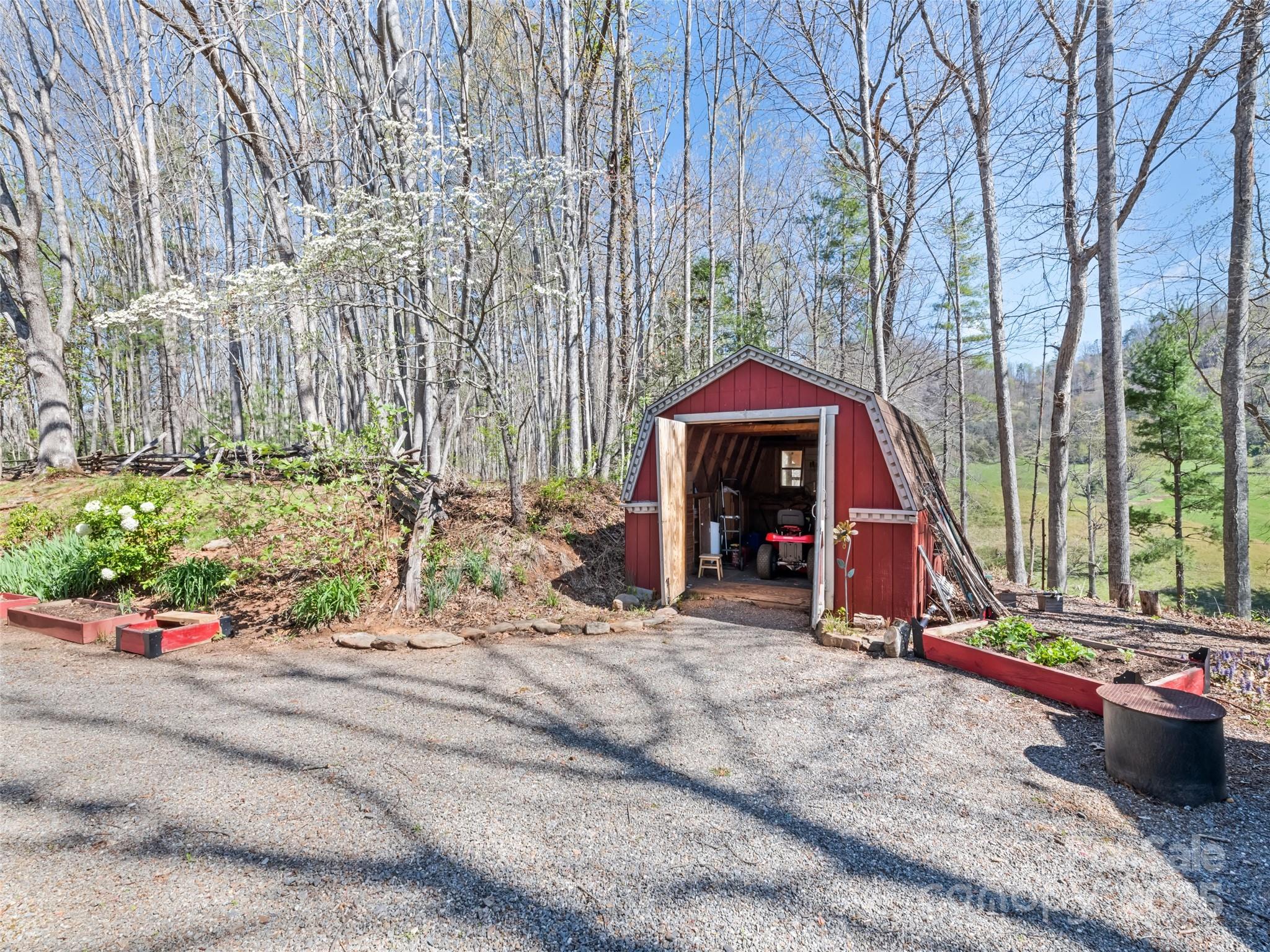 817 Ferguson Cove Loop Property Photo 23