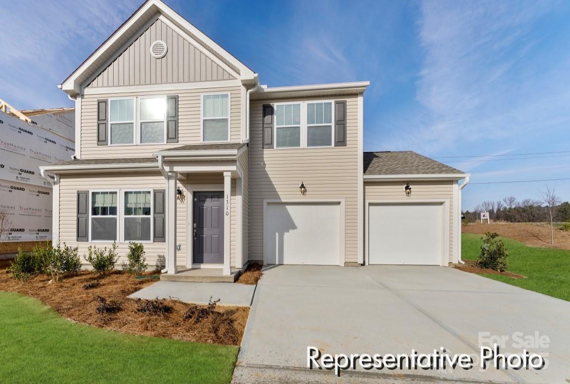 133 Stonewater Drive 16p Property Photo