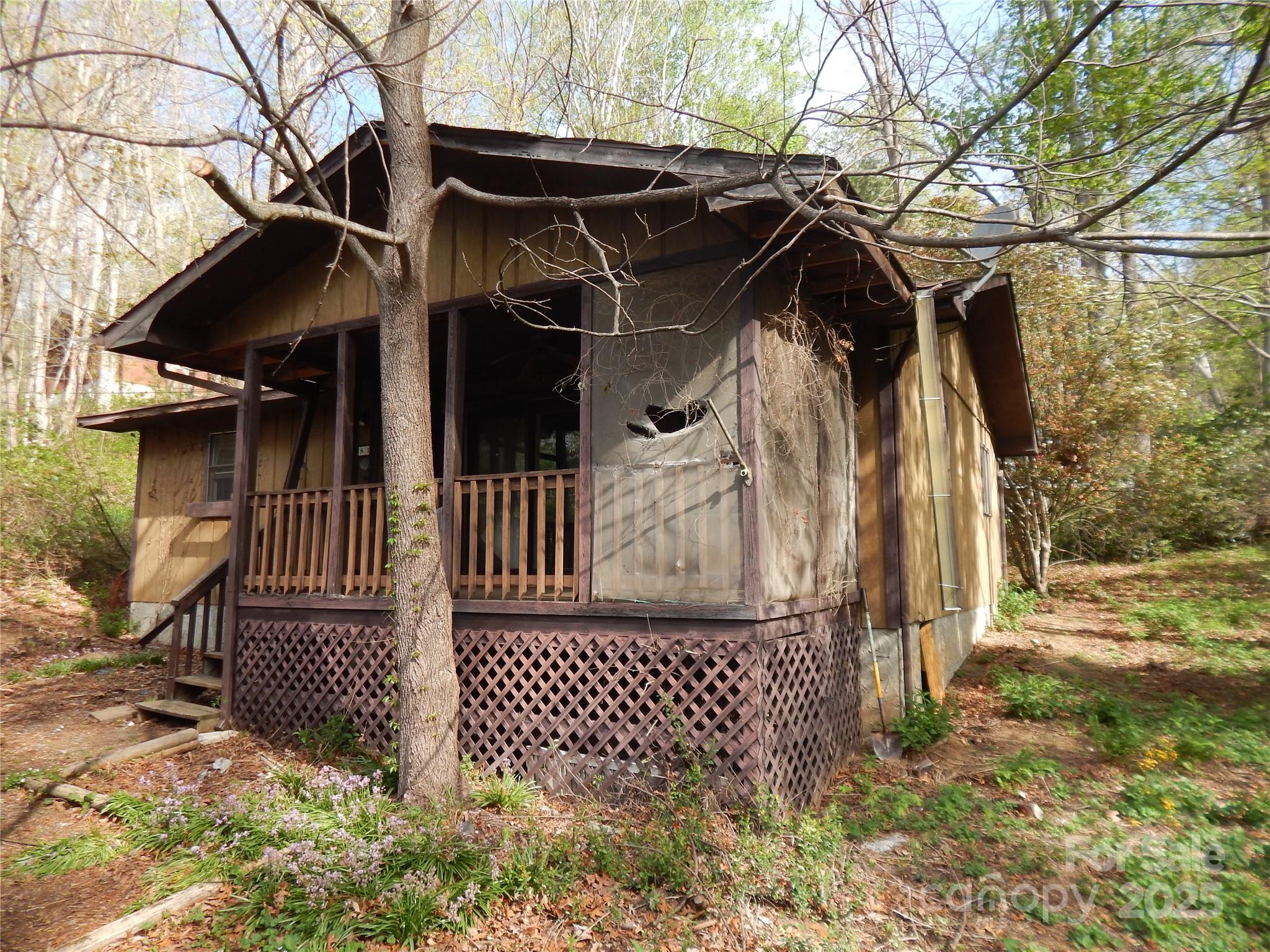 81 Fairview Heights Road Property Photo