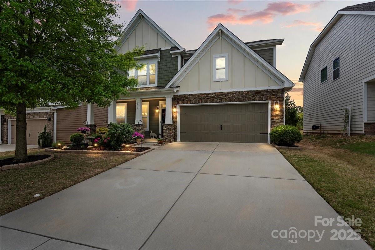 7039 Chrysanthemum Road Property Photo